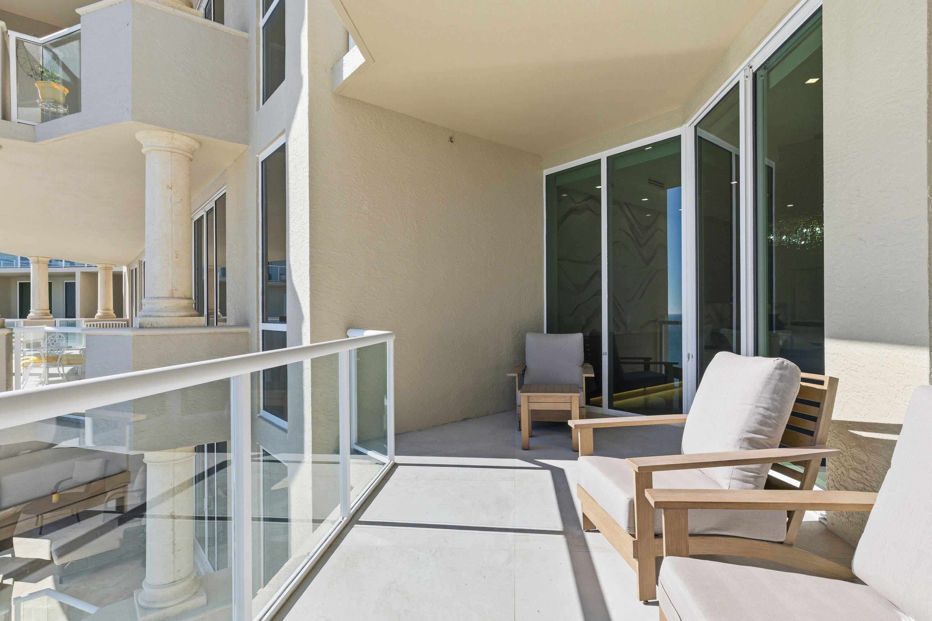 1063 Hillsboro Mile #807, Hillsboro Beach FL 33062
