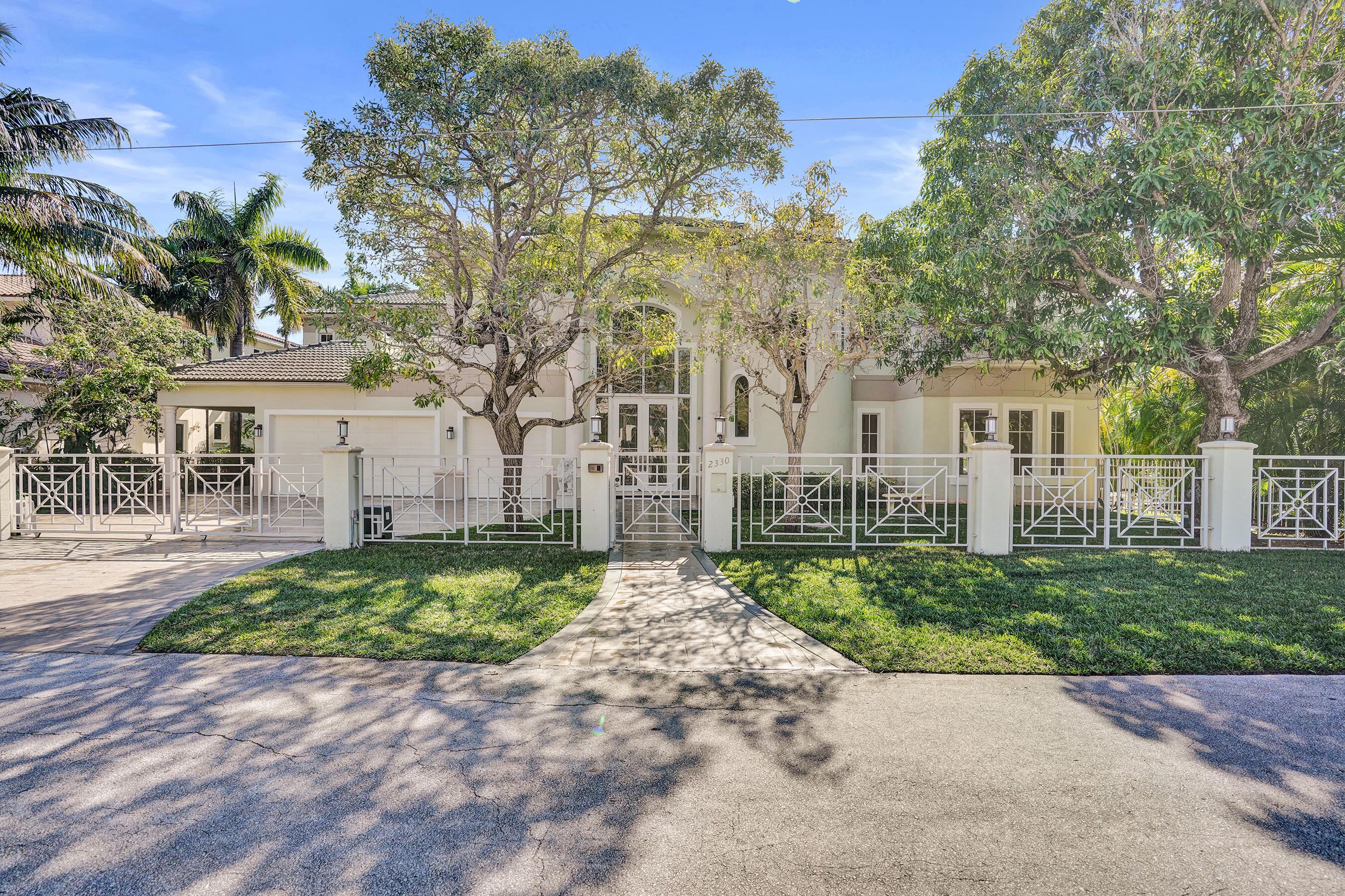 2330 NE 31st, Lighthouse Point FL 33064