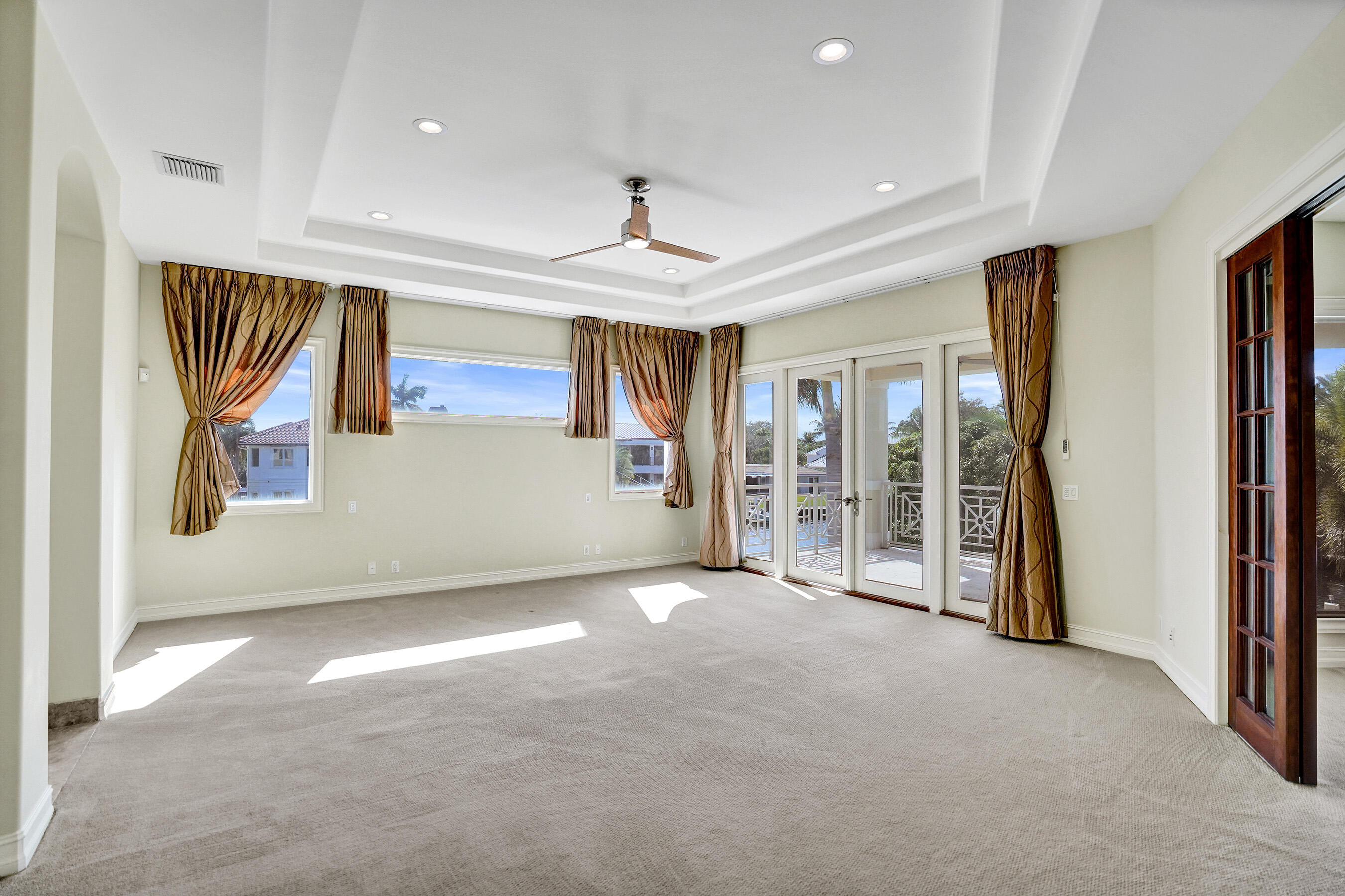 2330 NE 31st, Lighthouse Point FL 33064