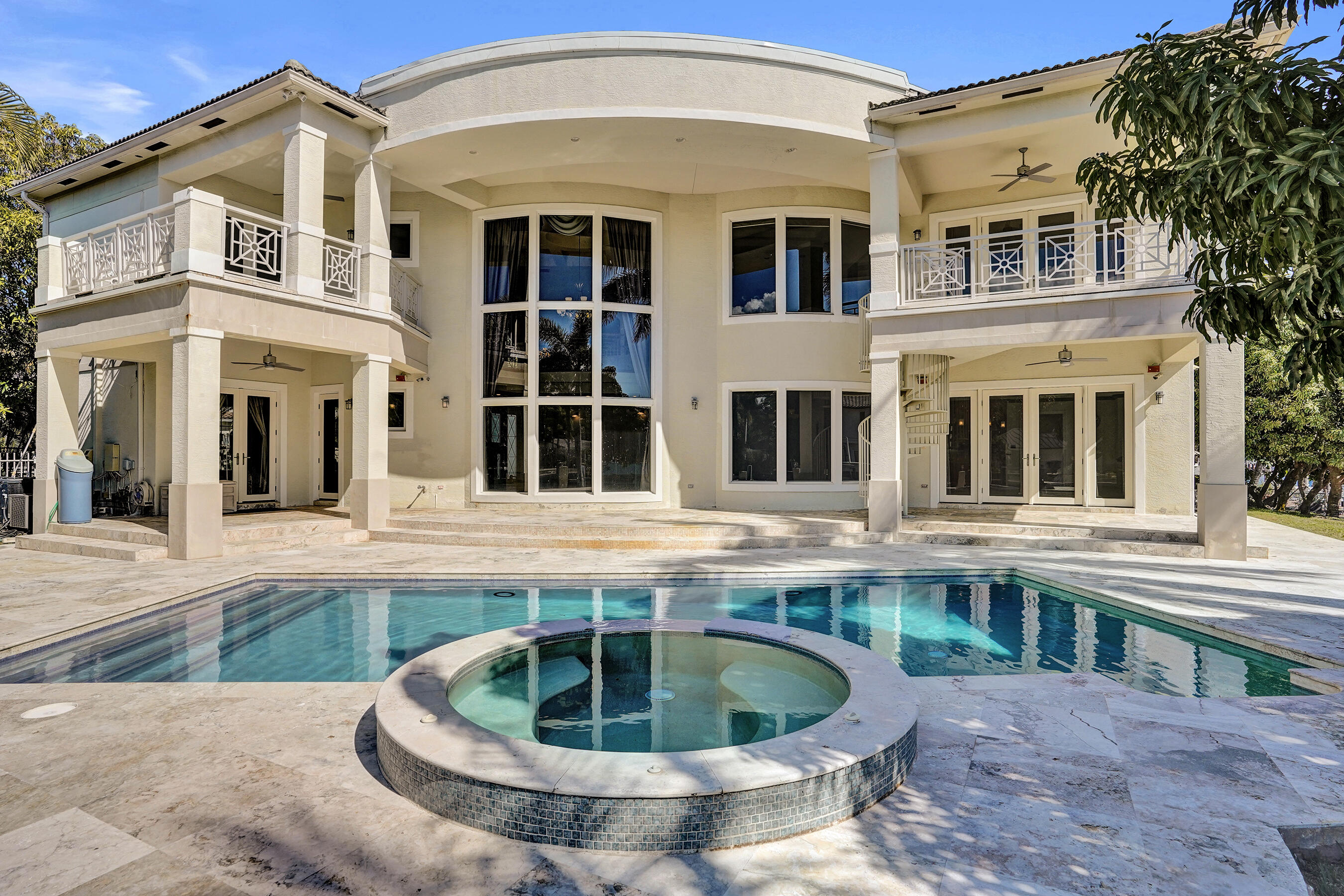 2330 NE 31st, Lighthouse Point FL 33064