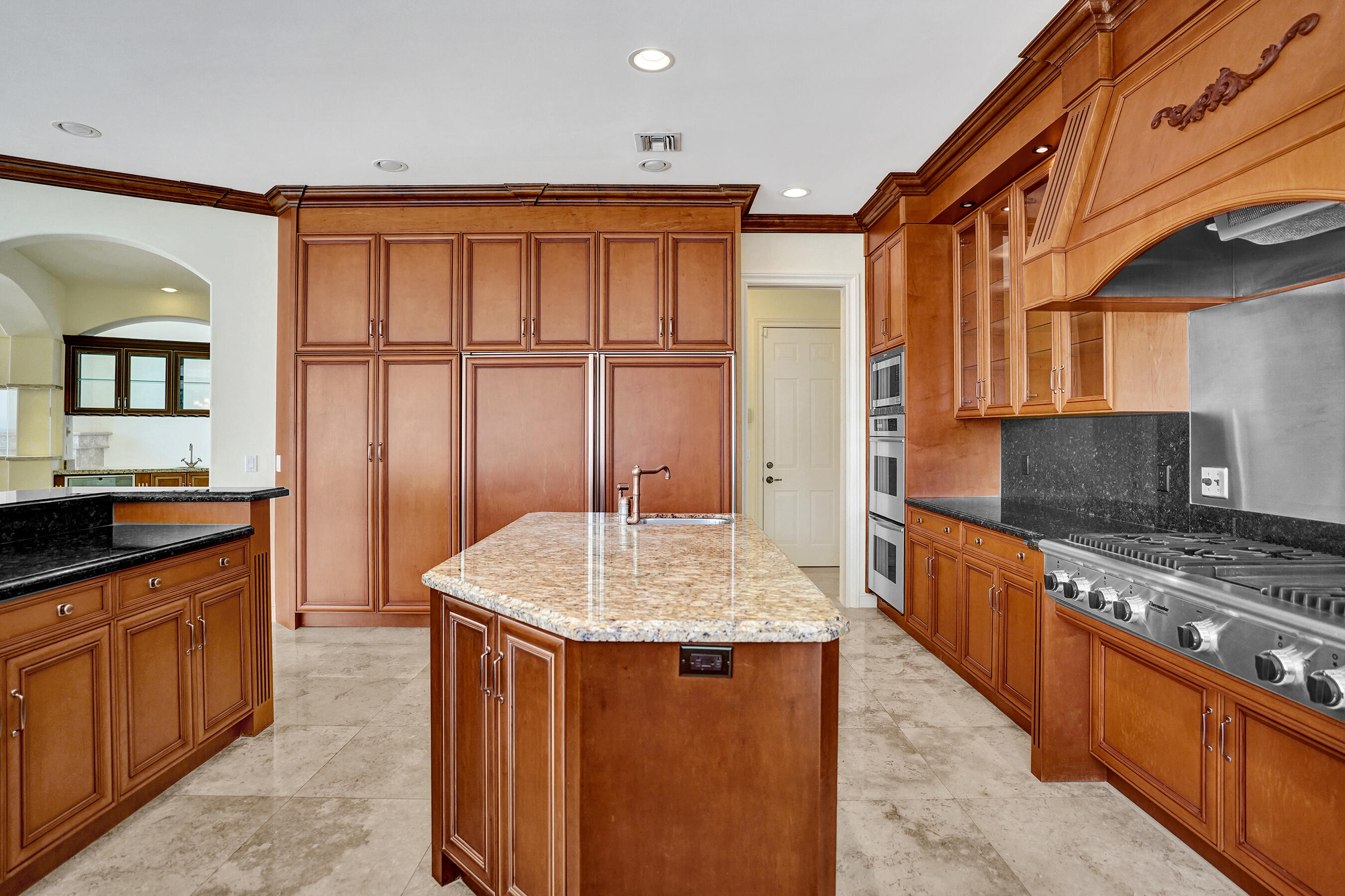 2330 NE 31st, Lighthouse Point FL 33064