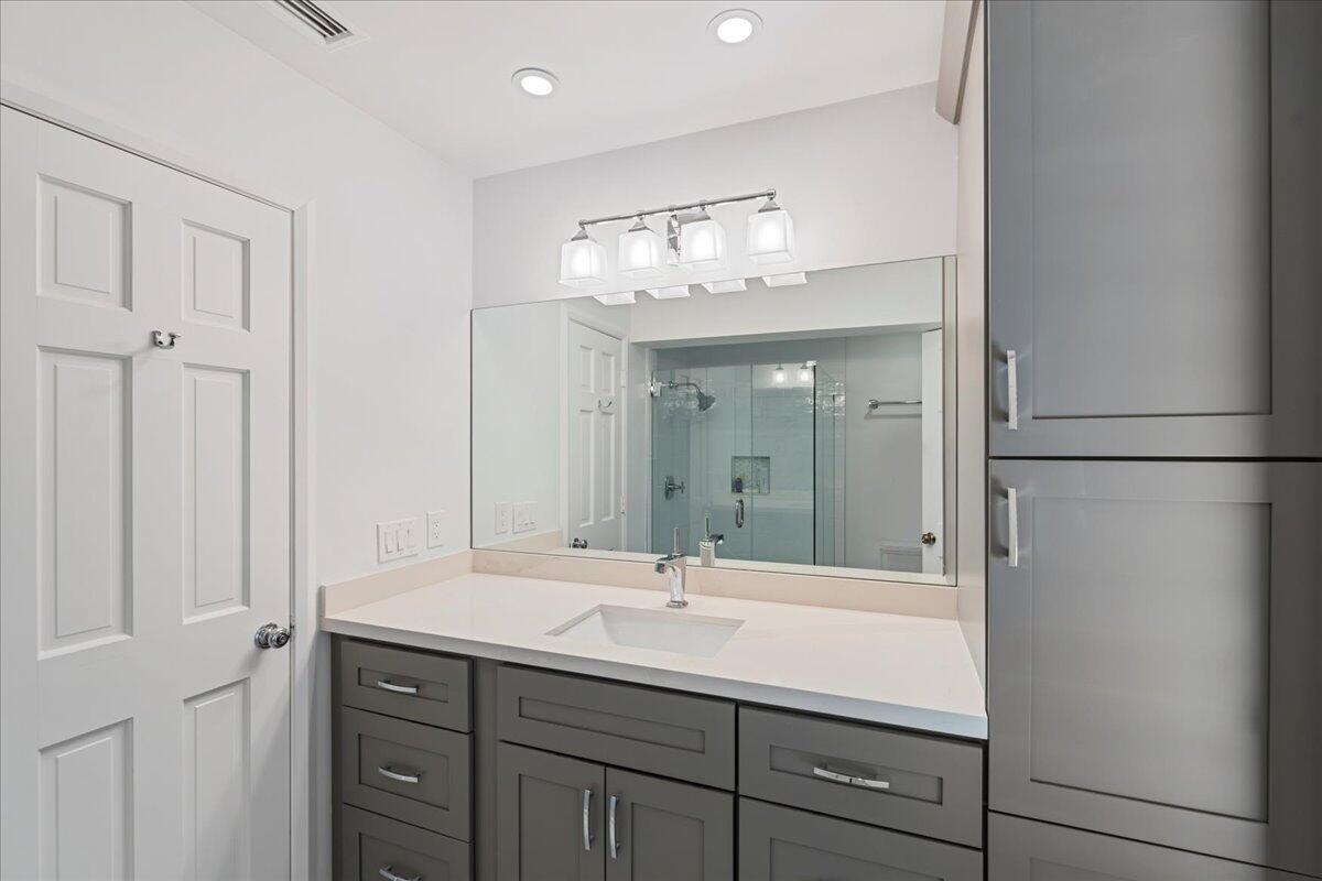 11890 SE Hill Club #104, Jupiter FL 33469