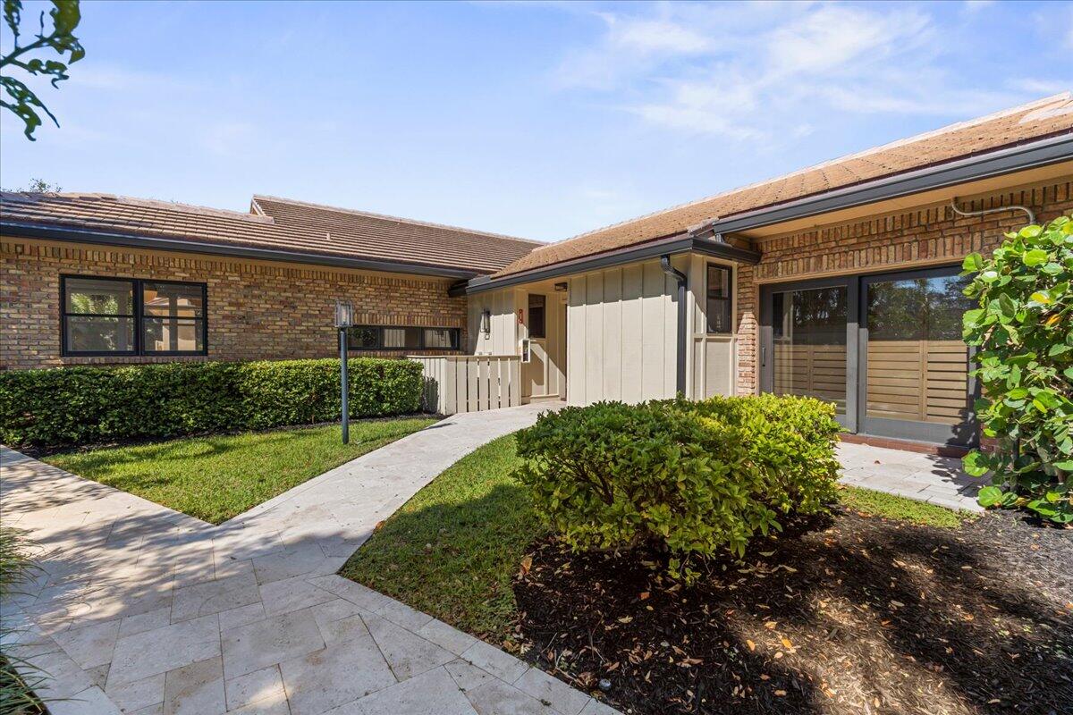 11890 SE Hill Club #104, Jupiter FL 33469