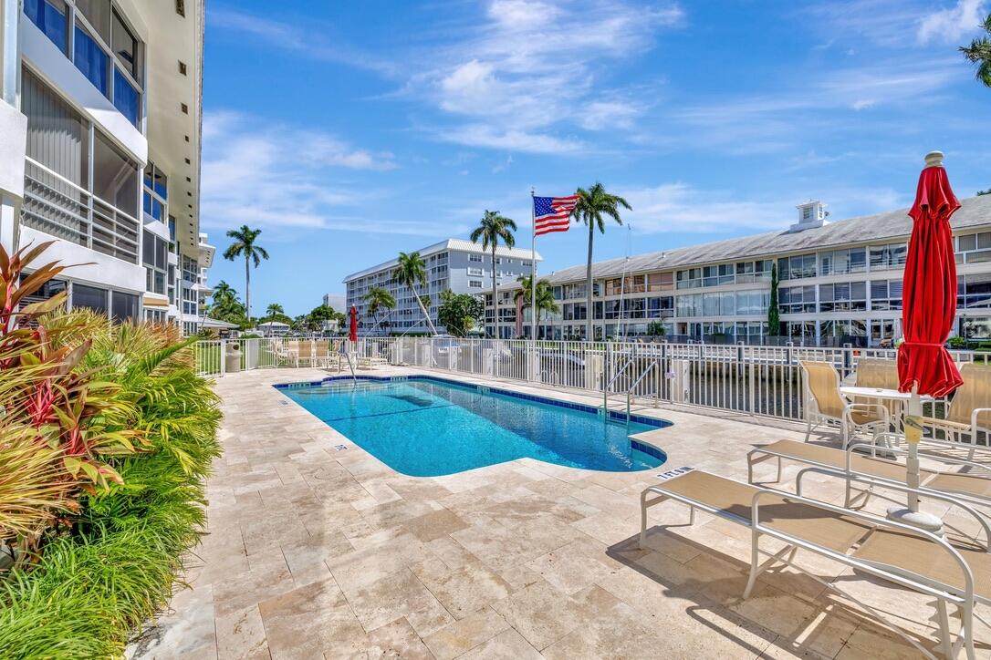 3050 NE 48th #107, Fort Lauderdale FL 33308