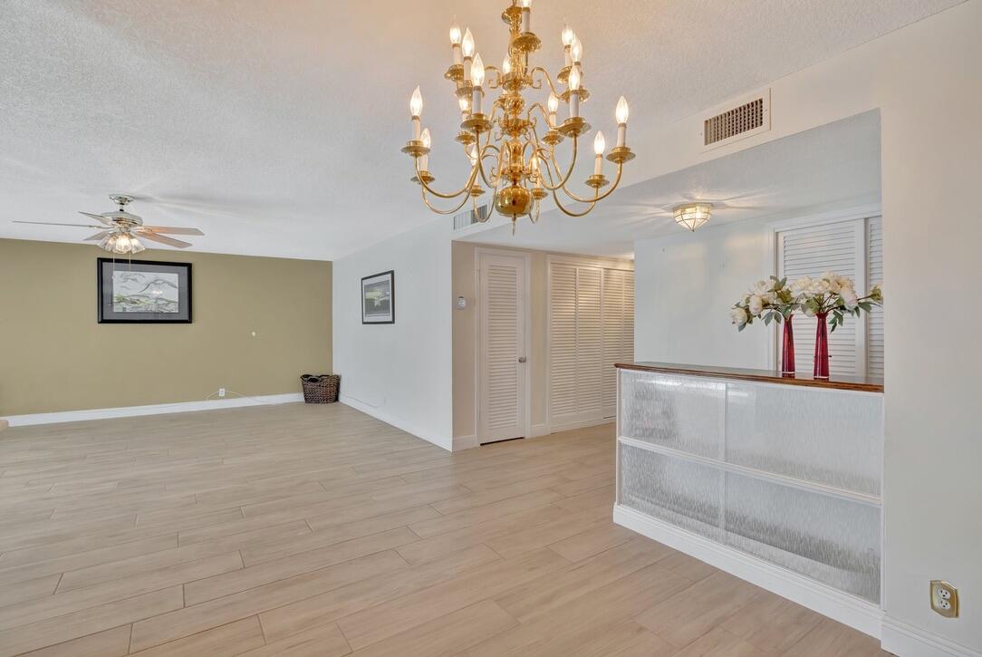 3050 NE 48th #107, Fort Lauderdale FL 33308