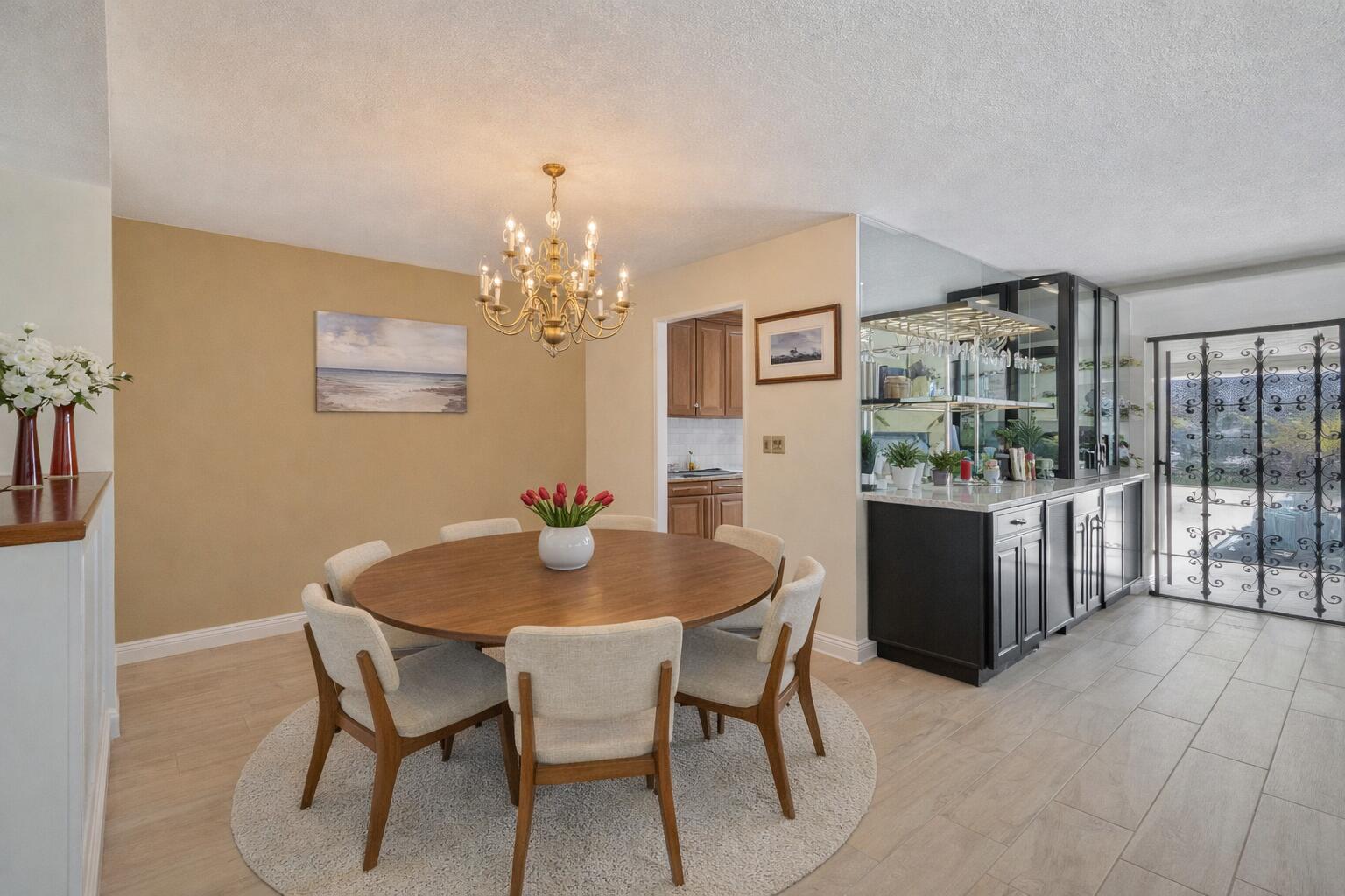 3050 NE 48th #107, Fort Lauderdale FL 33308