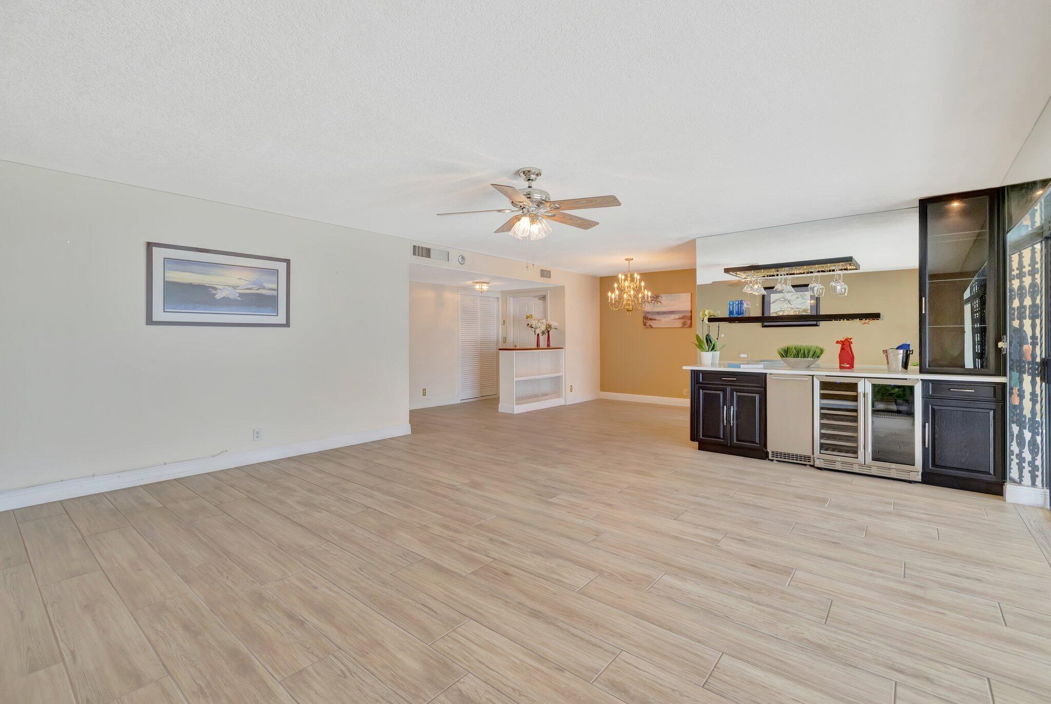 3050 NE 48th #107, Fort Lauderdale FL 33308