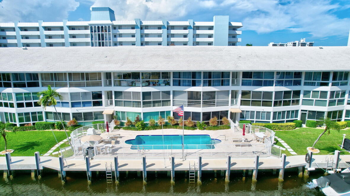 3050 NE 48th #107, Fort Lauderdale FL 33308