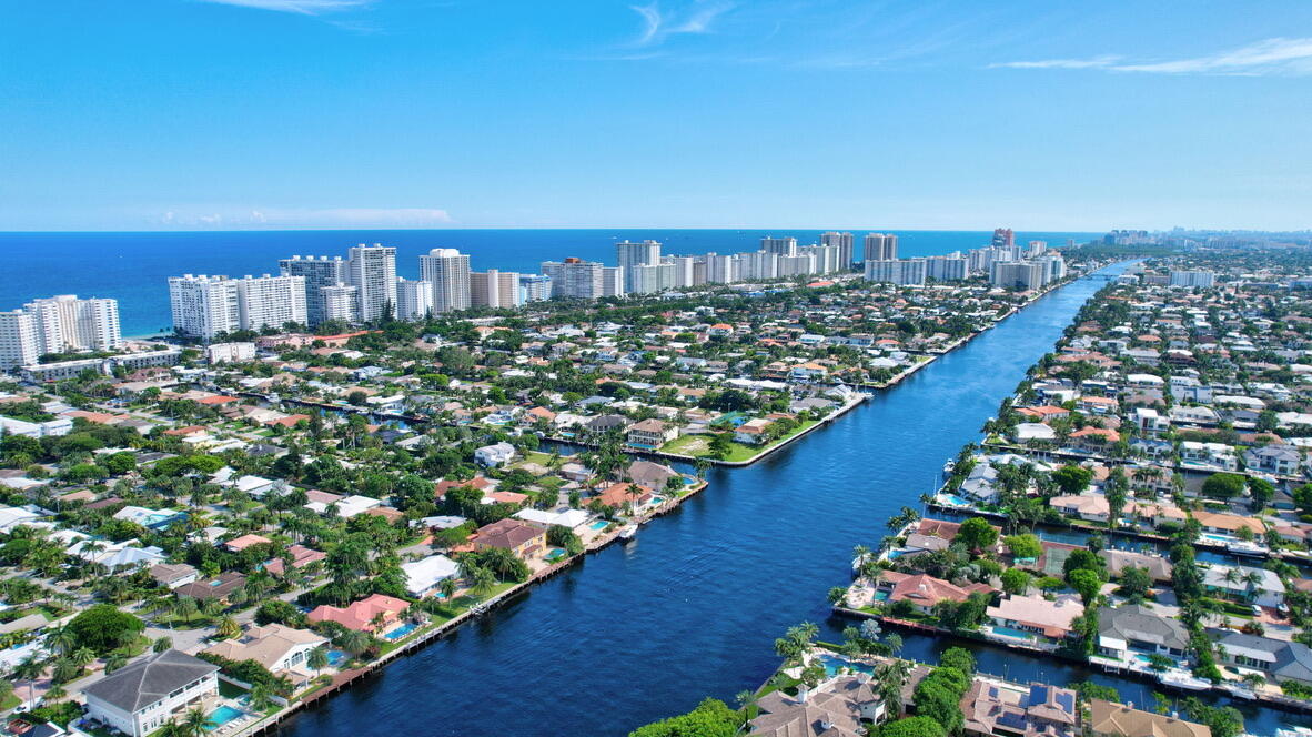 3050 NE 48th #107, Fort Lauderdale FL 33308