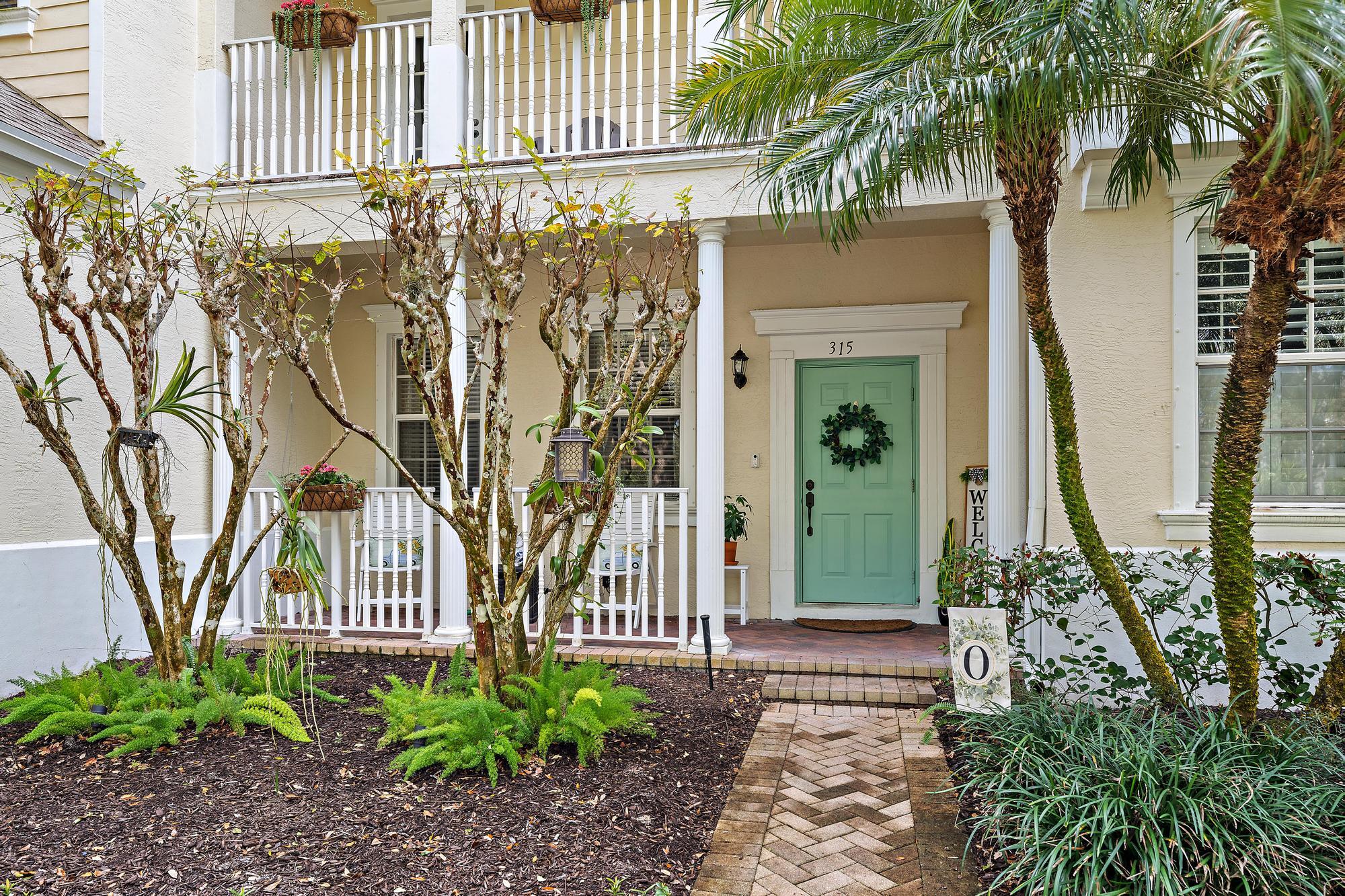 315 E Bay Cedar, Jupiter FL 33458