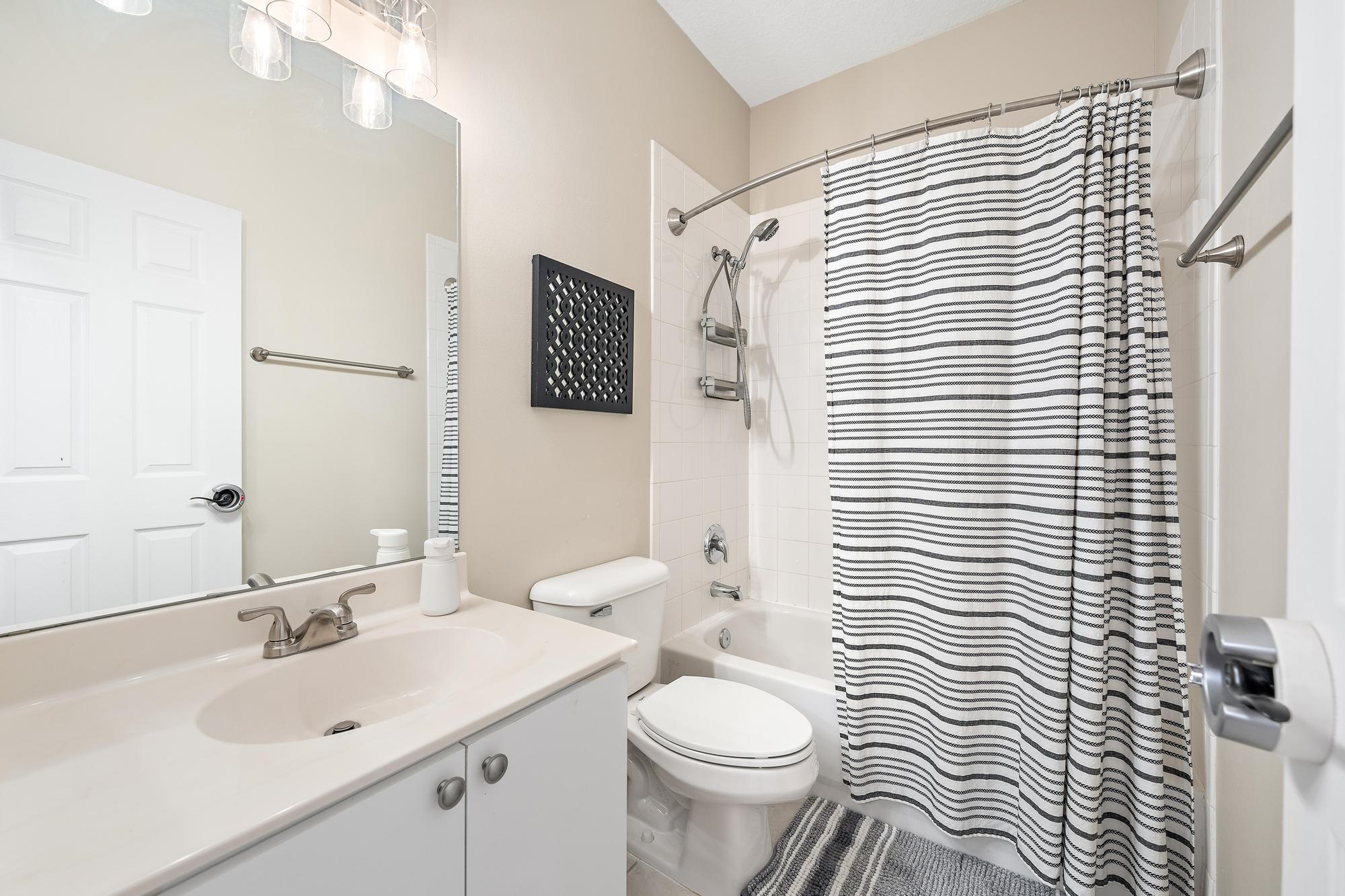 315 E Bay Cedar, Jupiter FL 33458