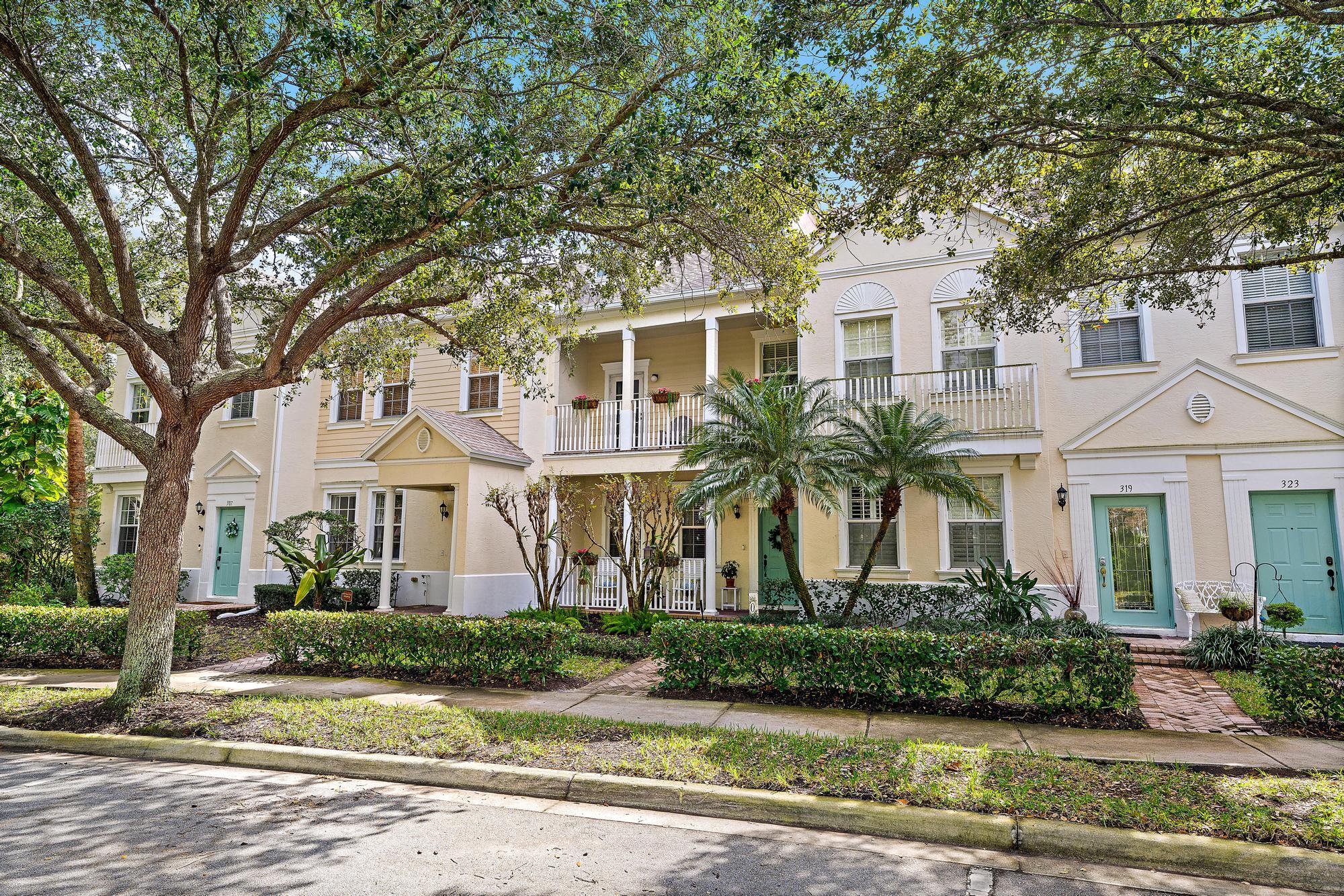 315 E Bay Cedar, Jupiter FL 33458