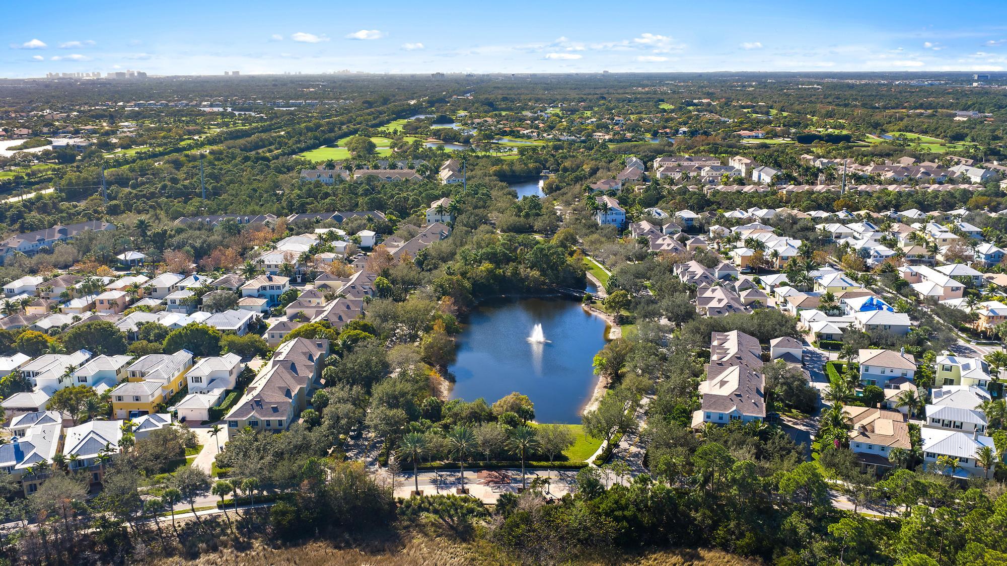 315 E Bay Cedar, Jupiter FL 33458