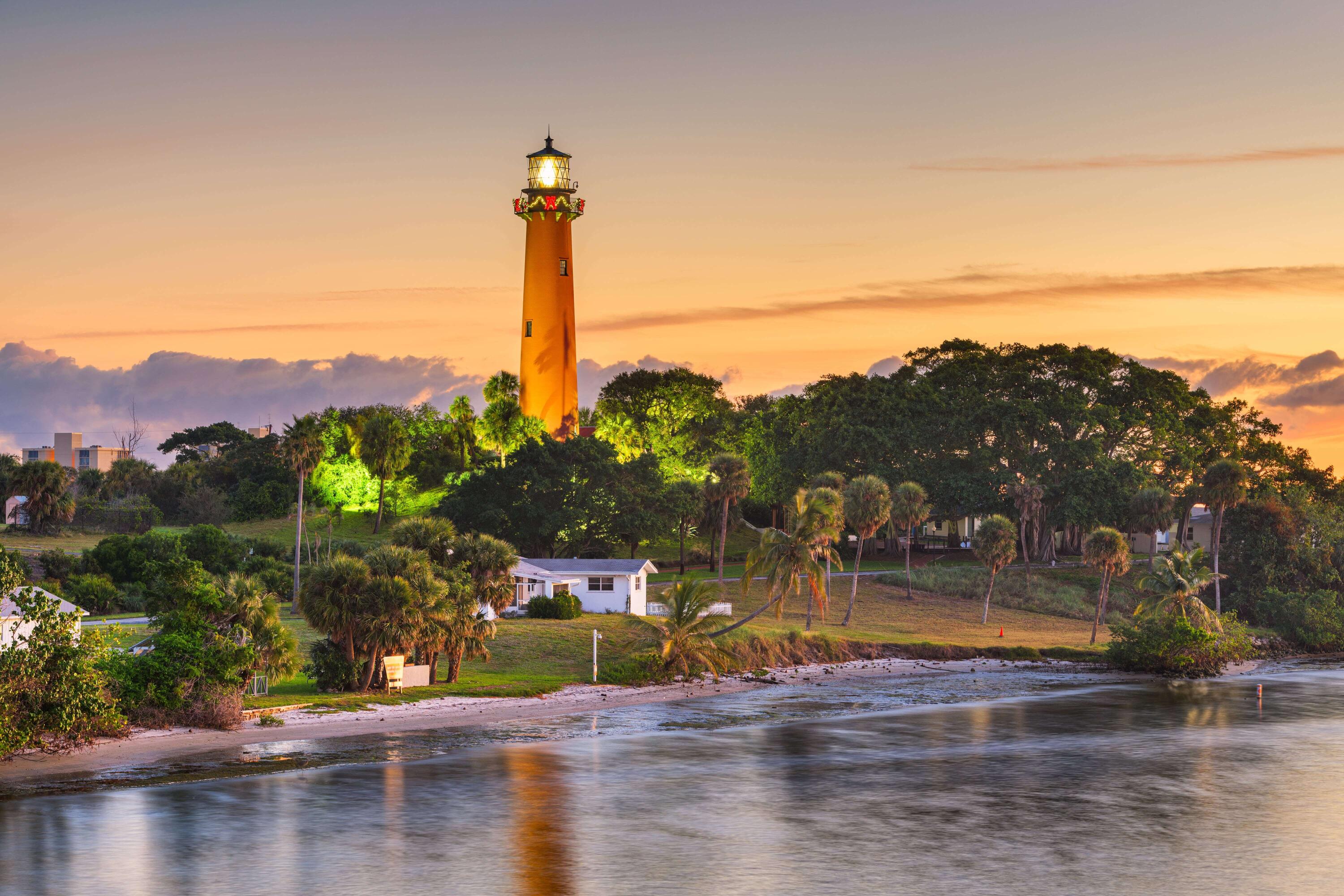 315 E Bay Cedar, Jupiter FL 33458