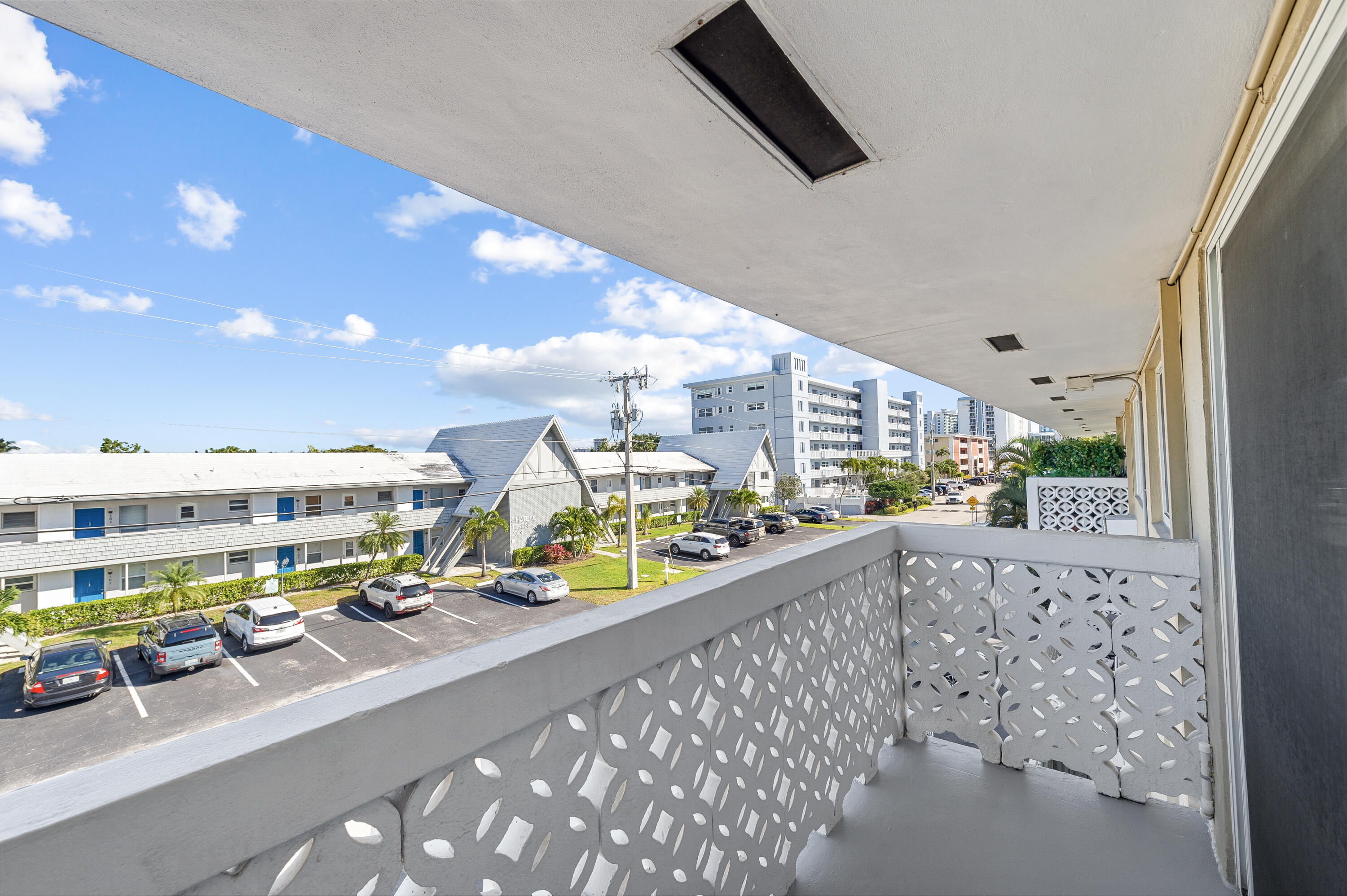 3220 Bayview #302, Fort Lauderdale FL 33306