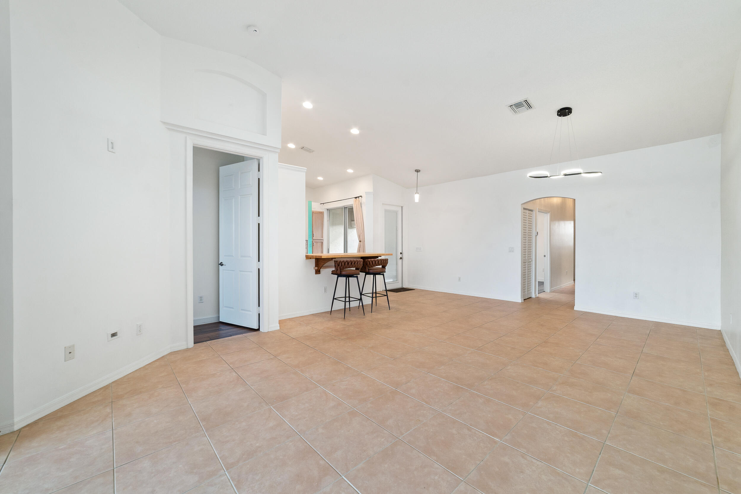 8597 Mangrove Cay, West Palm Beach FL 33411