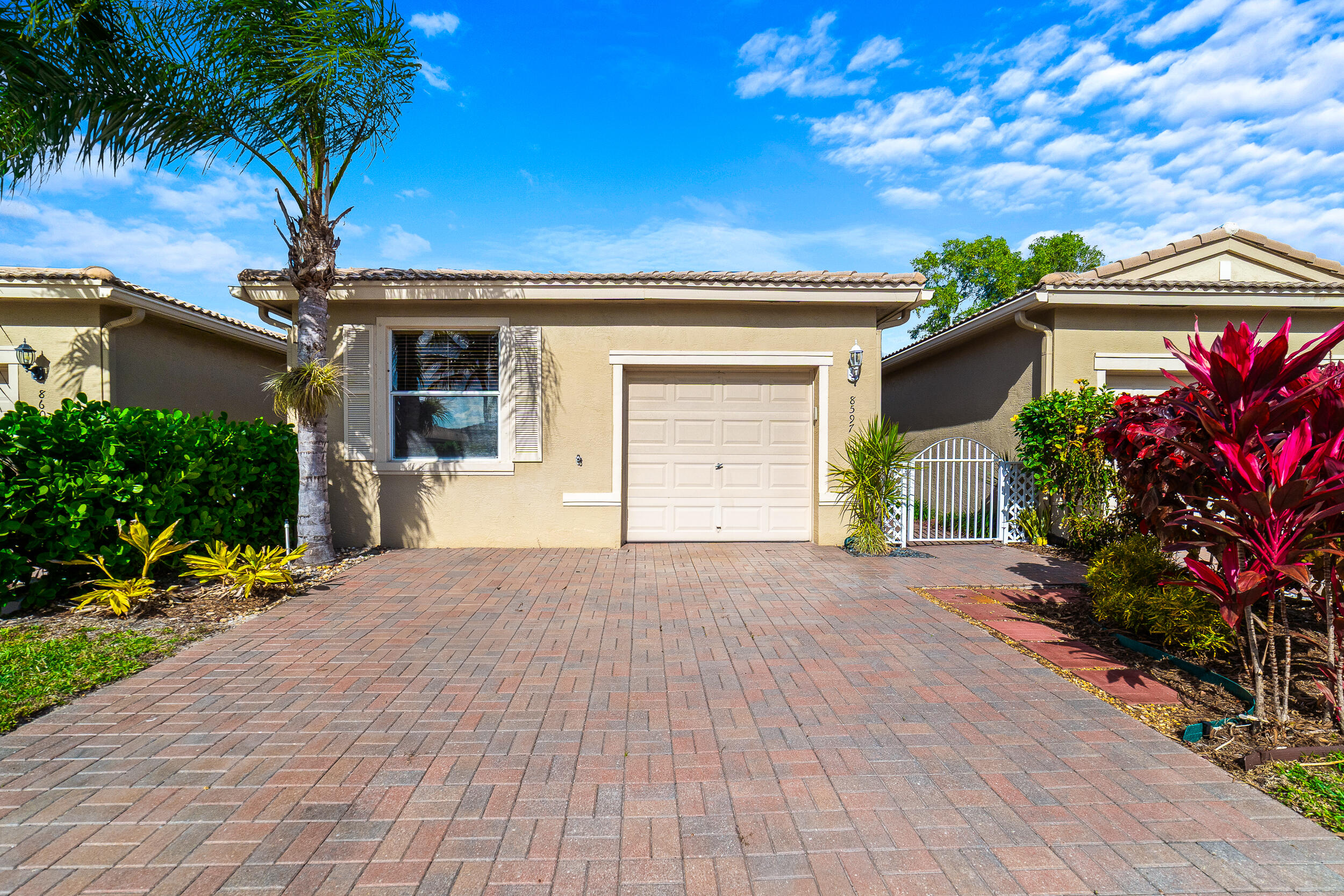 8597 Mangrove Cay, West Palm Beach FL 33411