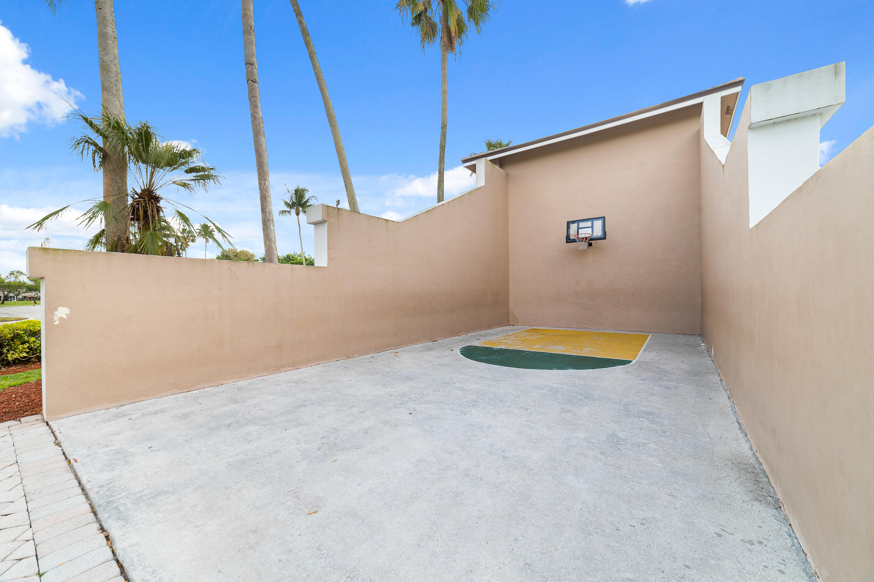 8597 Mangrove Cay, West Palm Beach FL 33411