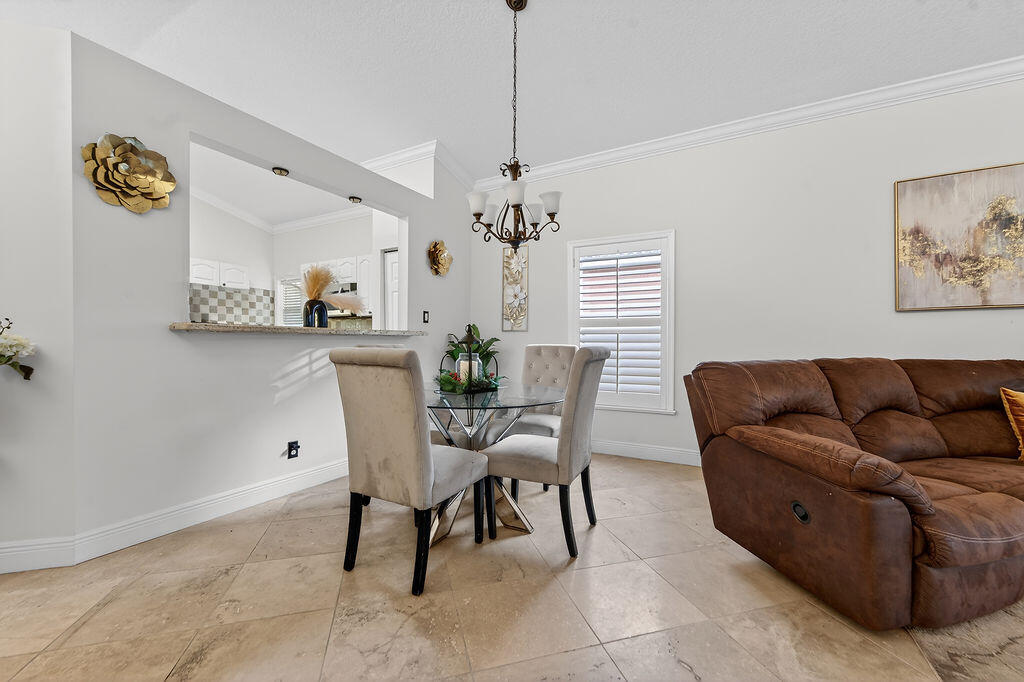 8063 Via Hacienda, Riviera Beach FL 33418