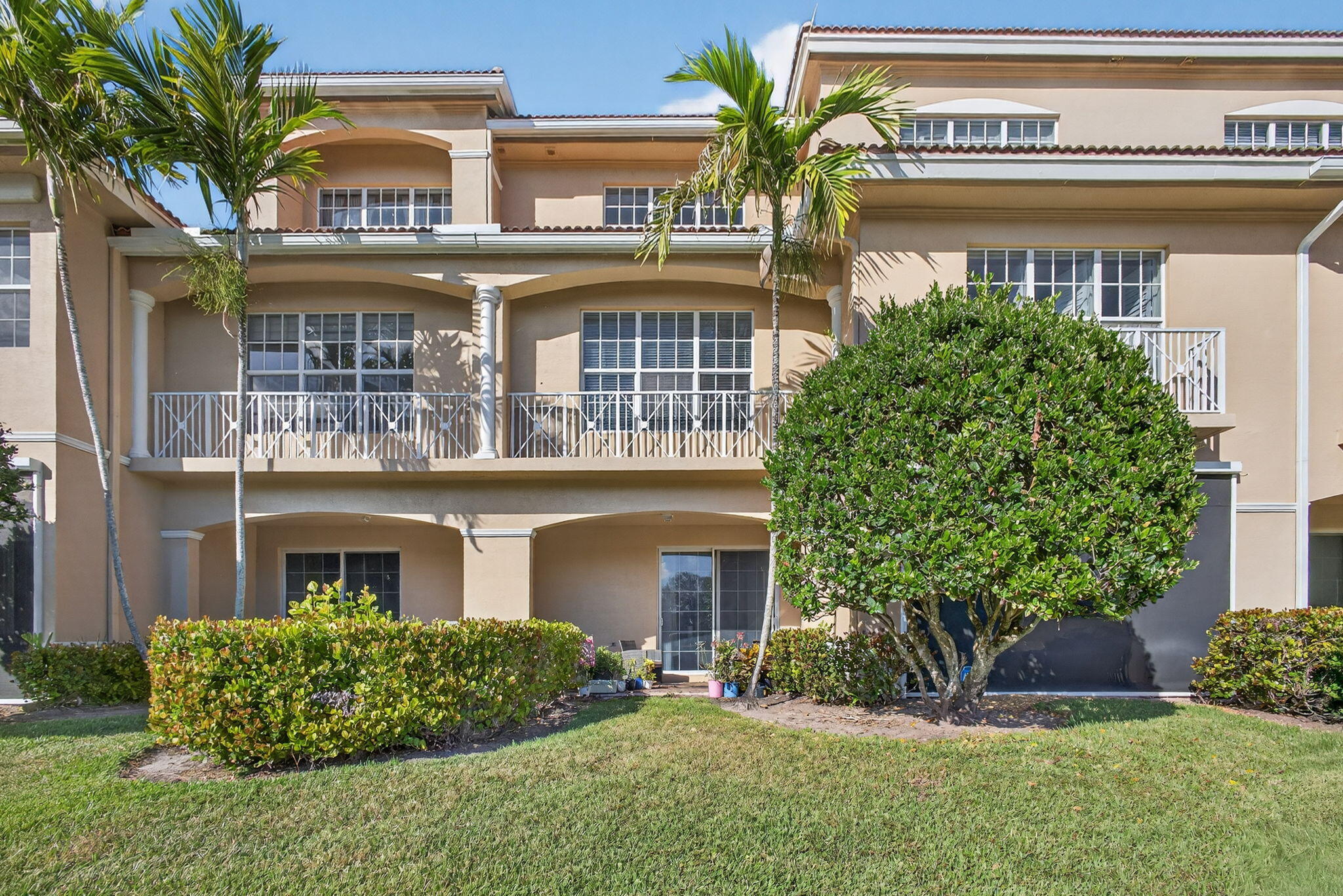 4511 Artesa, Palm Beach Gardens FL 33418