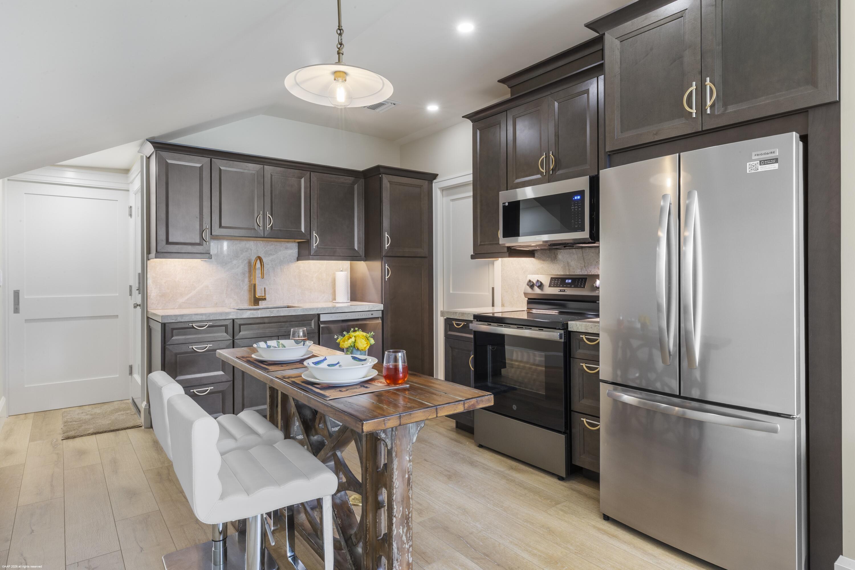 16219 Hollow Tree, Wellington FL 33470