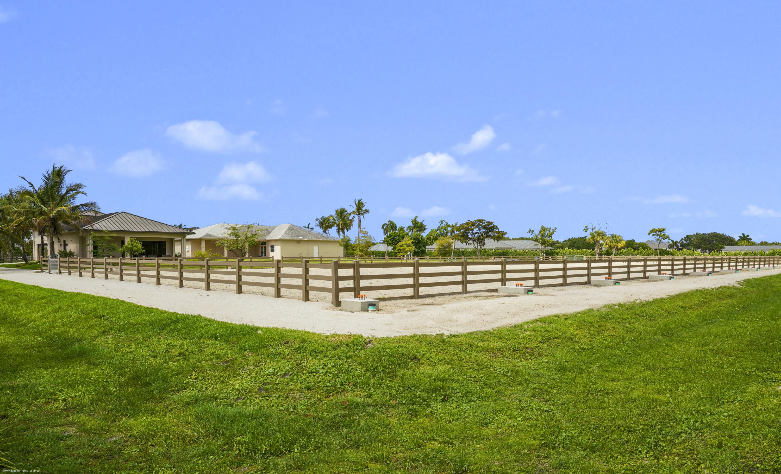 16219 Hollow Tree, Wellington FL 33470