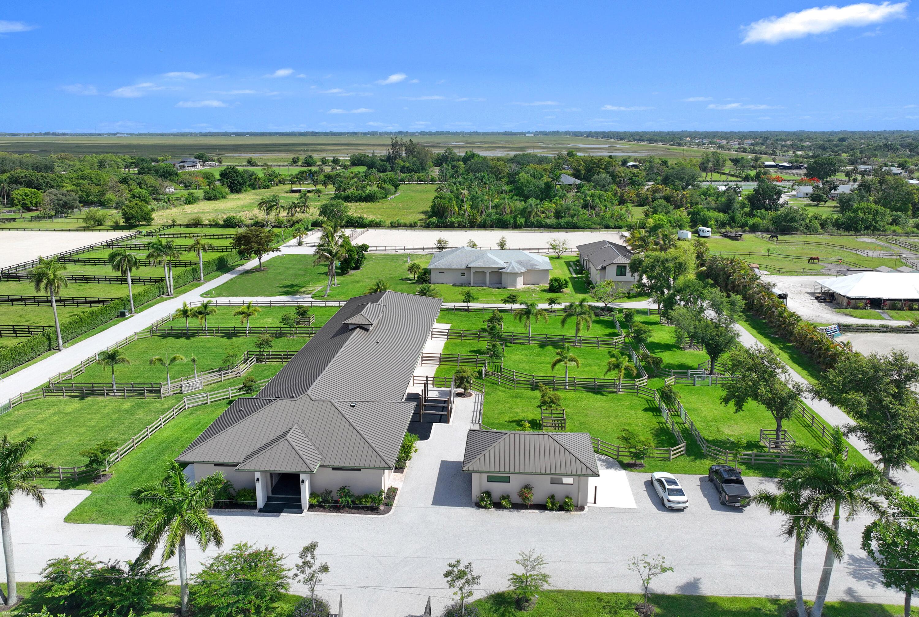 16219 Hollow Tree, Wellington FL 33470