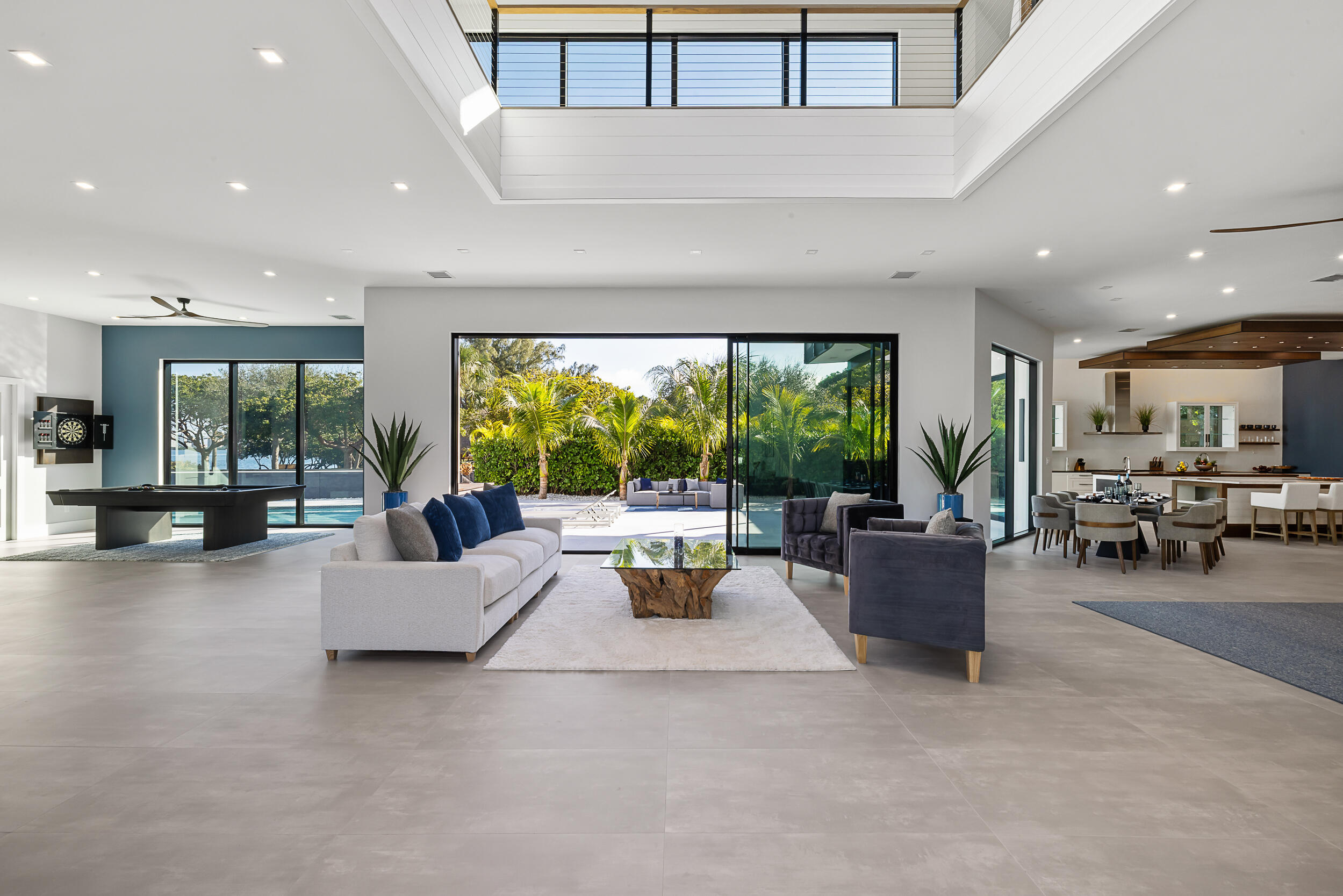 706 Lakeside, North Palm Beach FL 33408