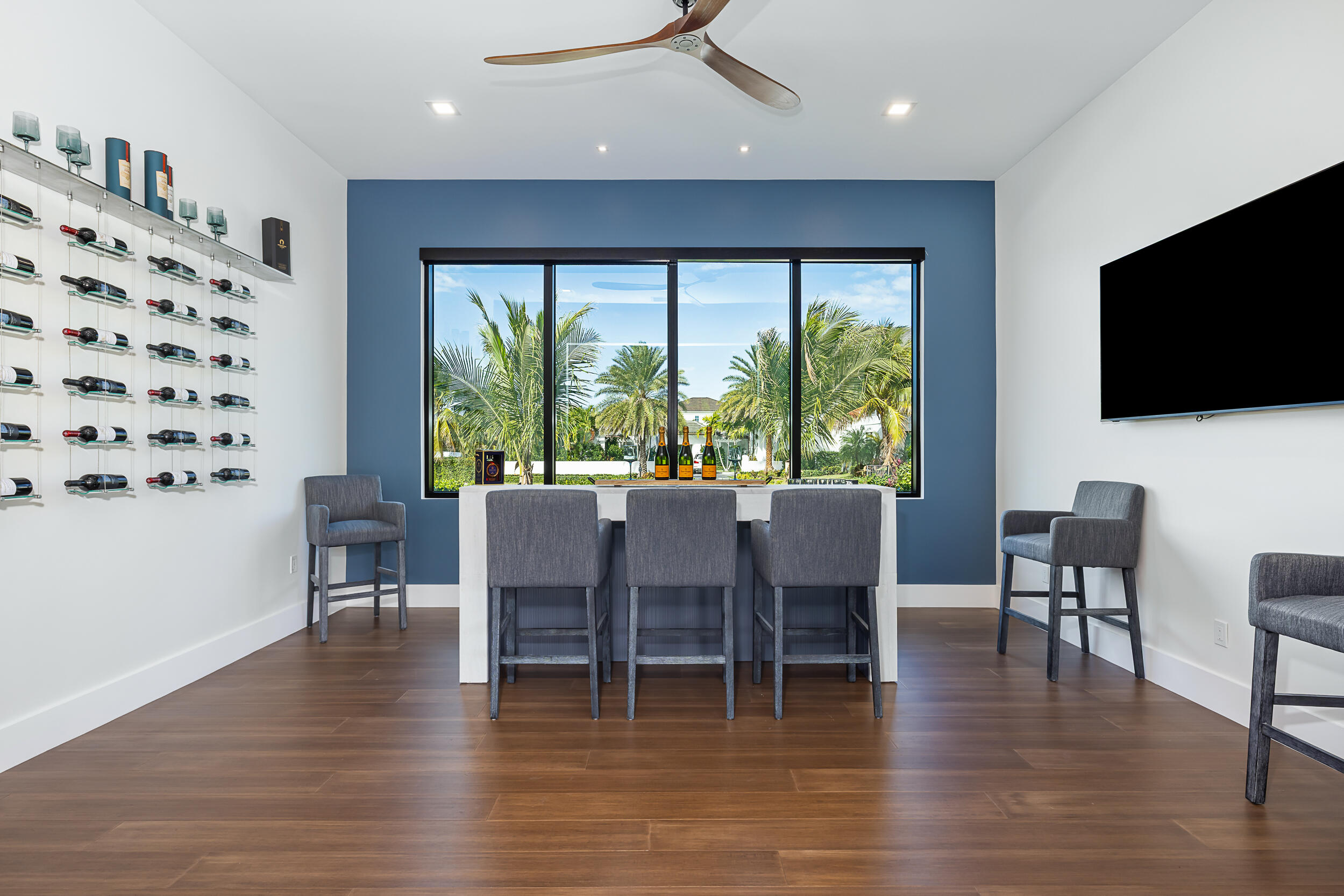 706 Lakeside, North Palm Beach FL 33408