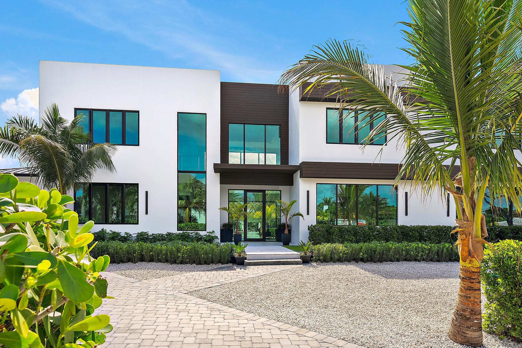 706 Lakeside, North Palm Beach FL 33408