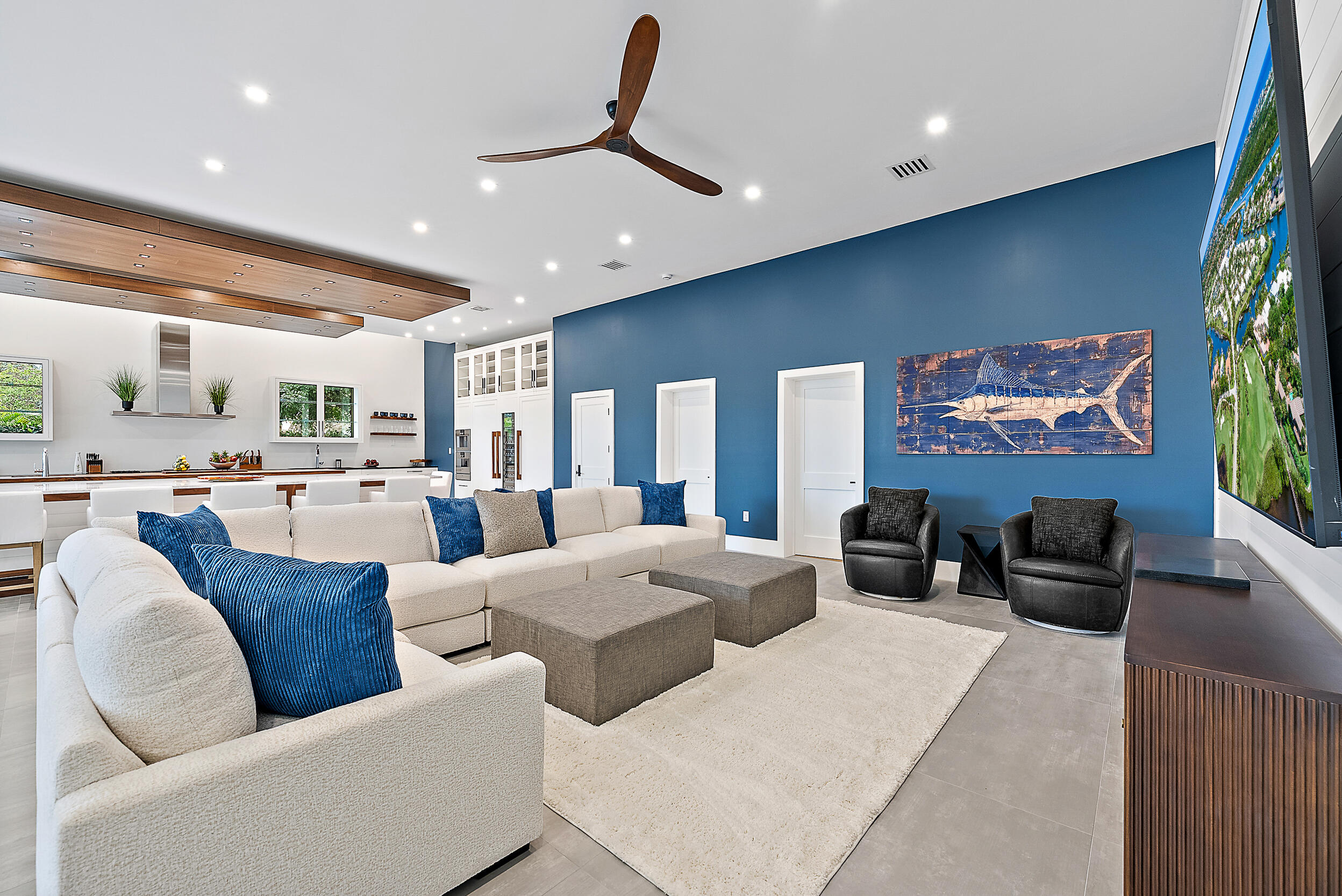 706 Lakeside, North Palm Beach FL 33408
