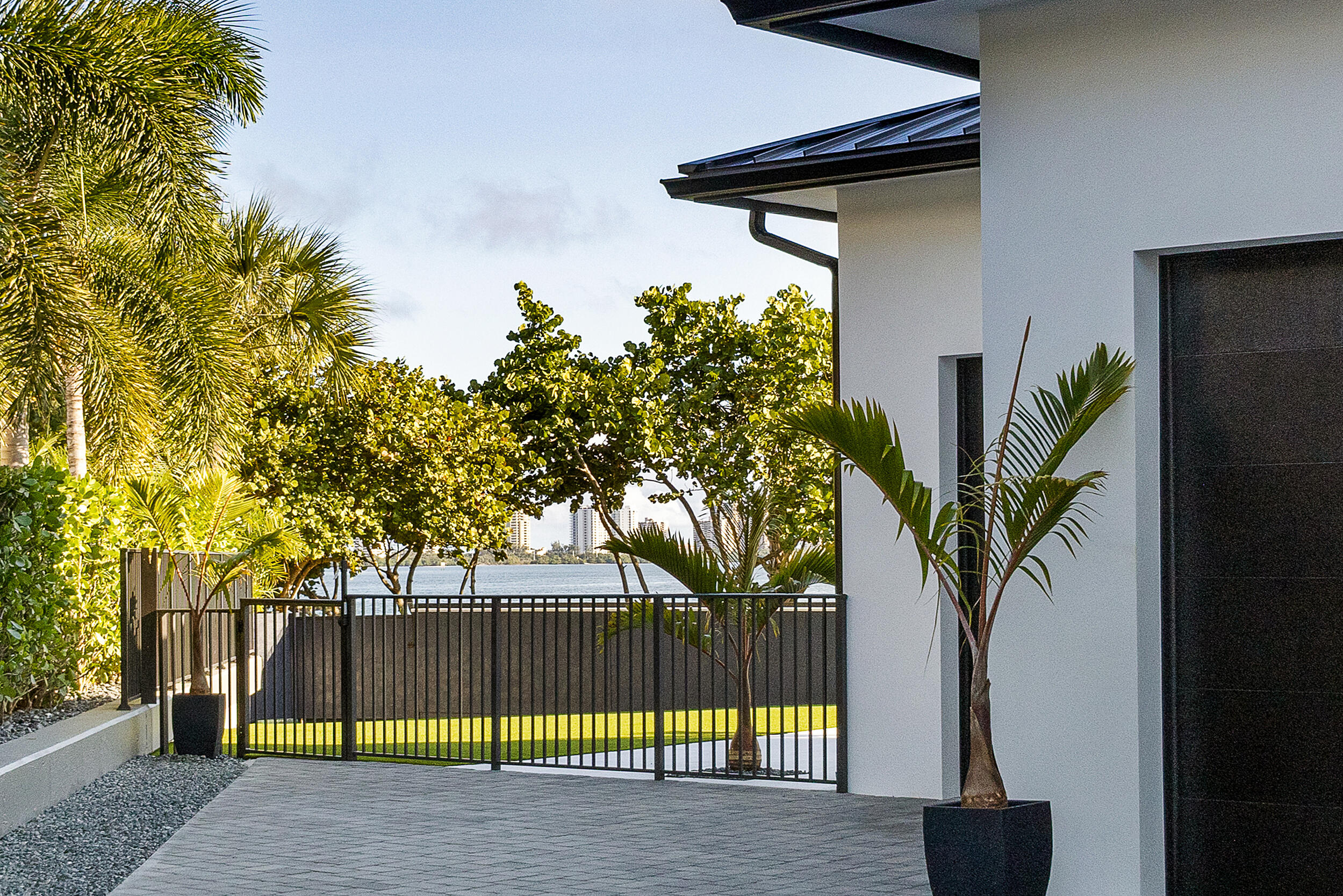 706 Lakeside, North Palm Beach FL 33408