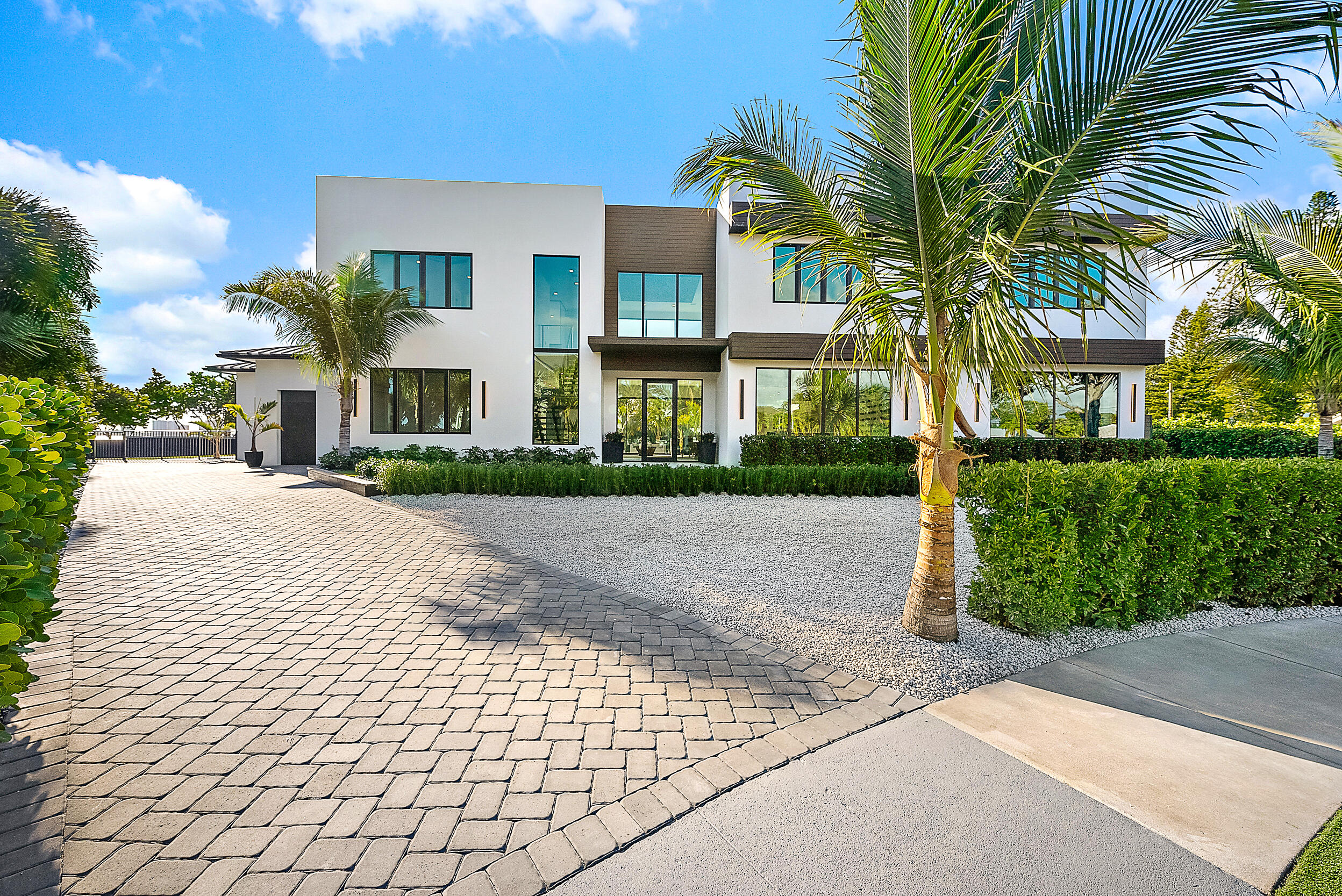 706 Lakeside, North Palm Beach FL 33408