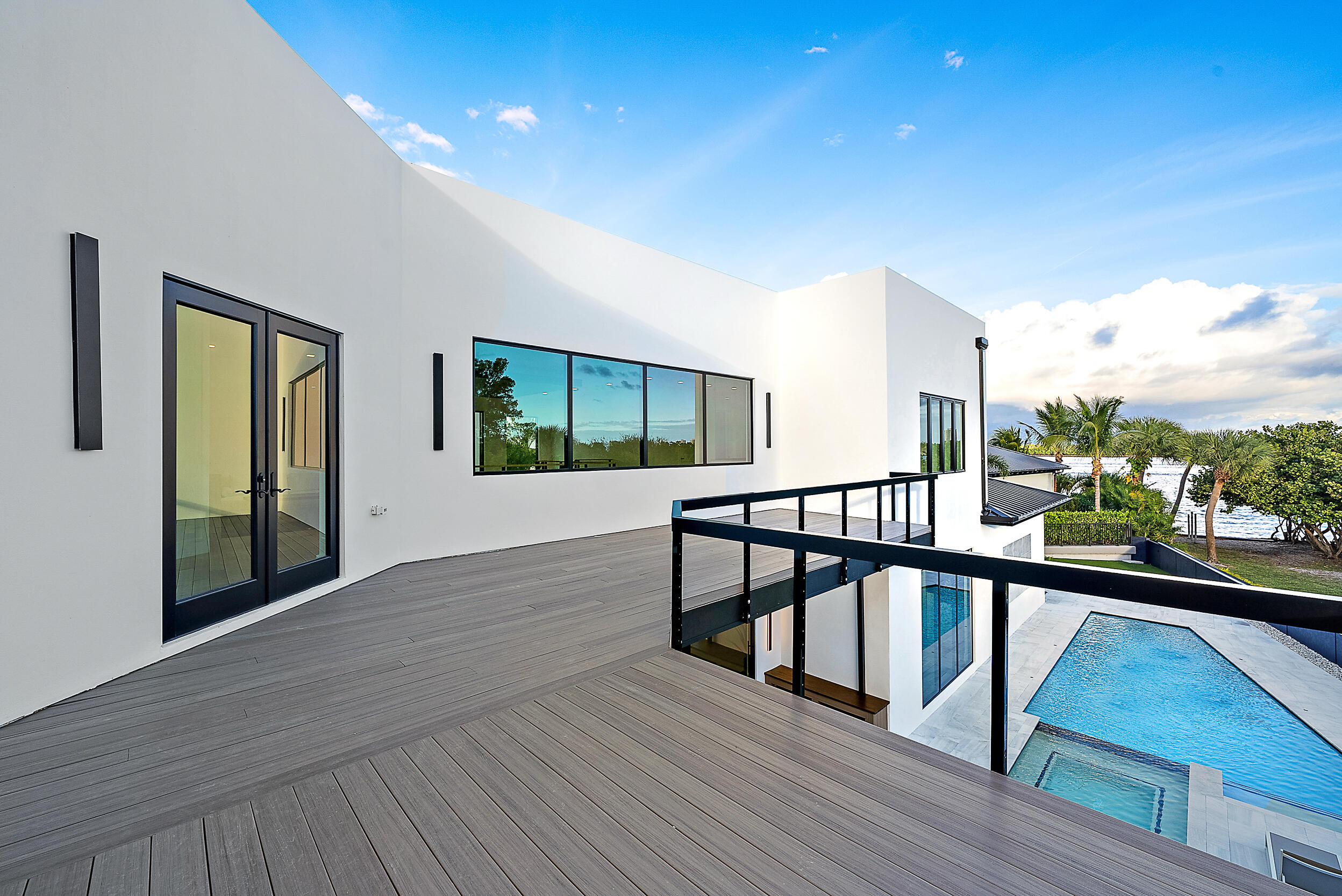 706 Lakeside, North Palm Beach FL 33408