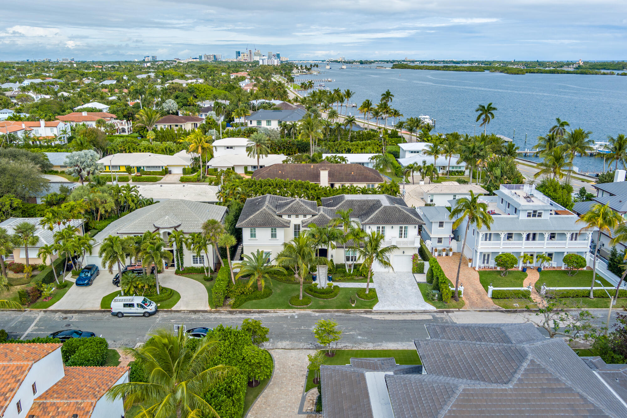 129 Santa Lucia, West Palm Beach FL 33405