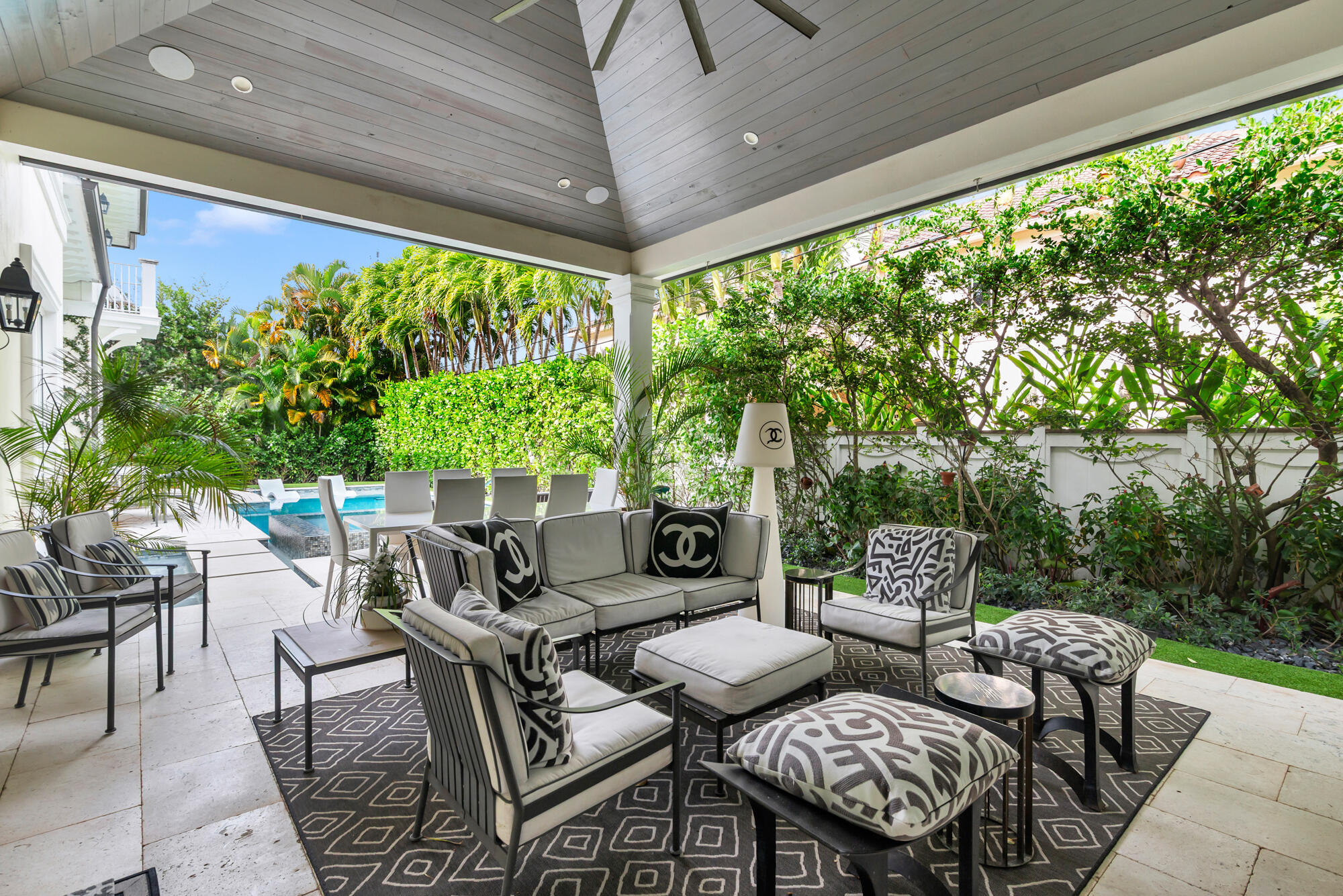 129 Santa Lucia, West Palm Beach FL 33405