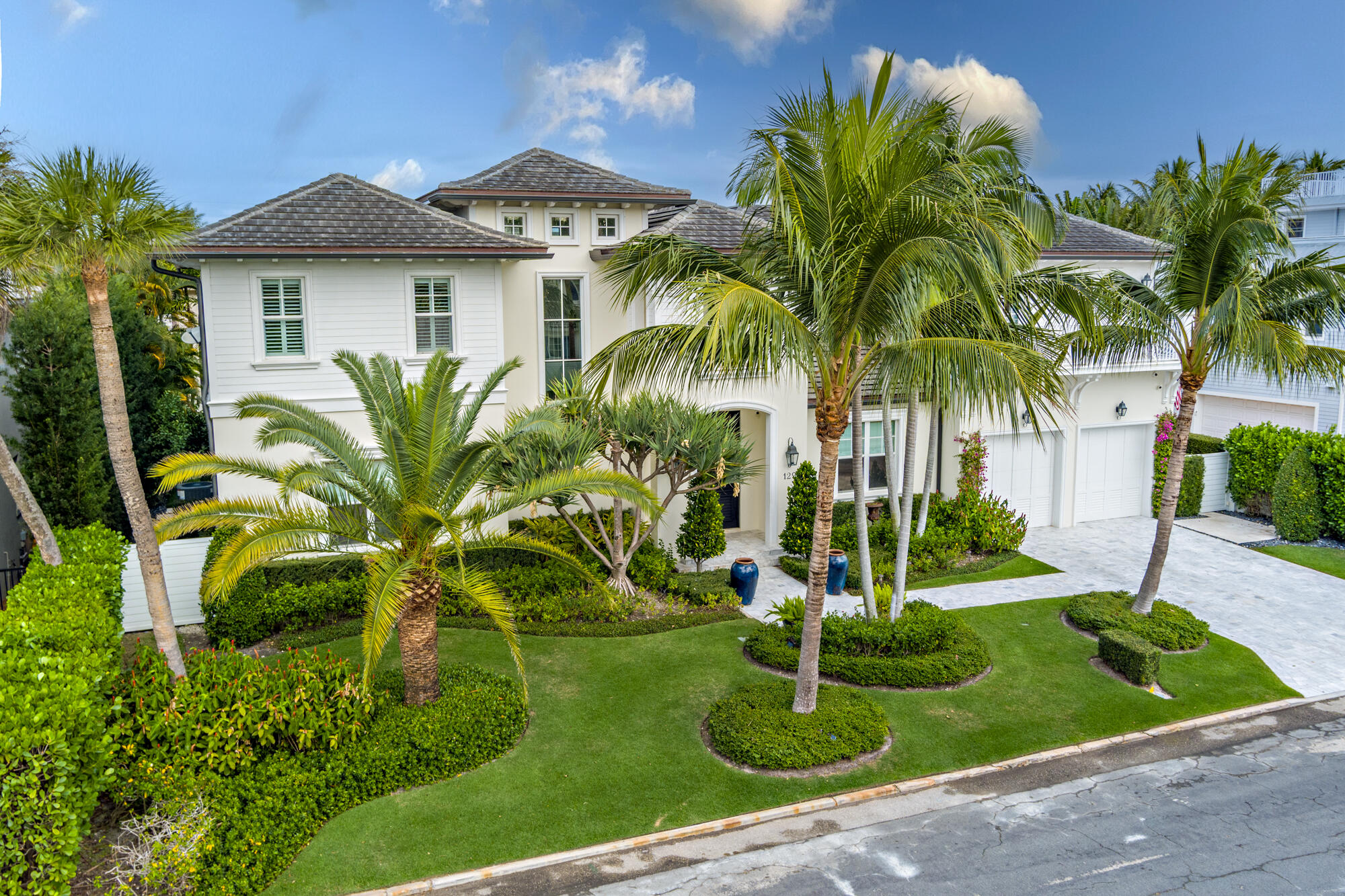 129 Santa Lucia, West Palm Beach FL 33405