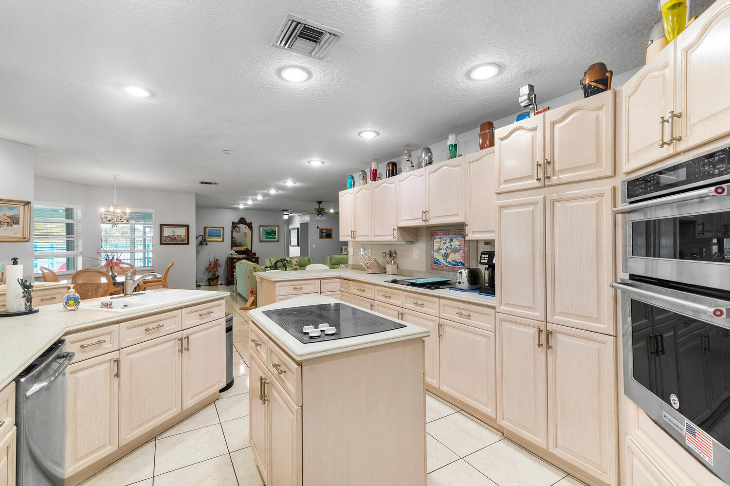 8862 Estate, West Palm Beach FL 33411