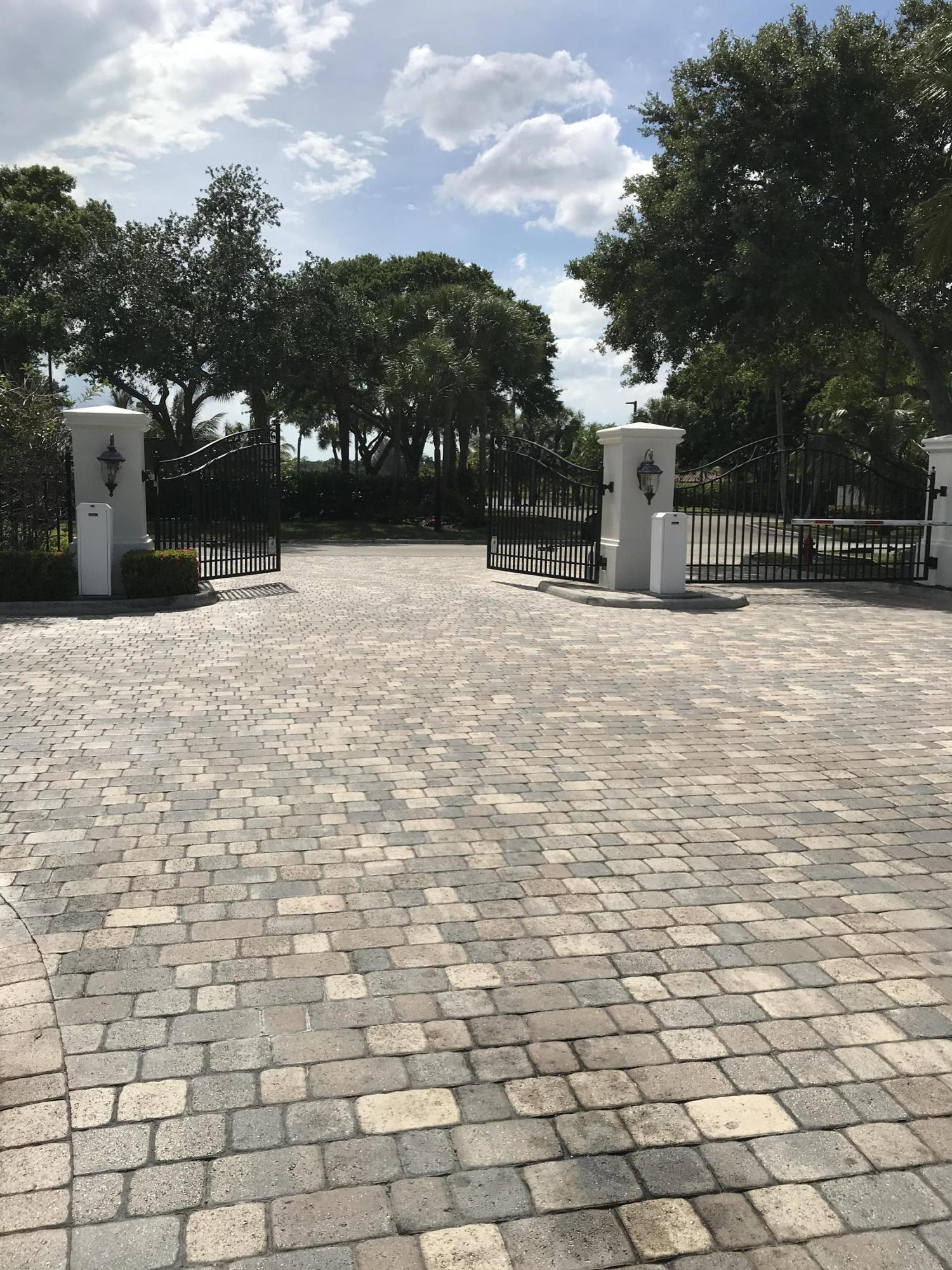 8862 Estate, West Palm Beach FL 33411