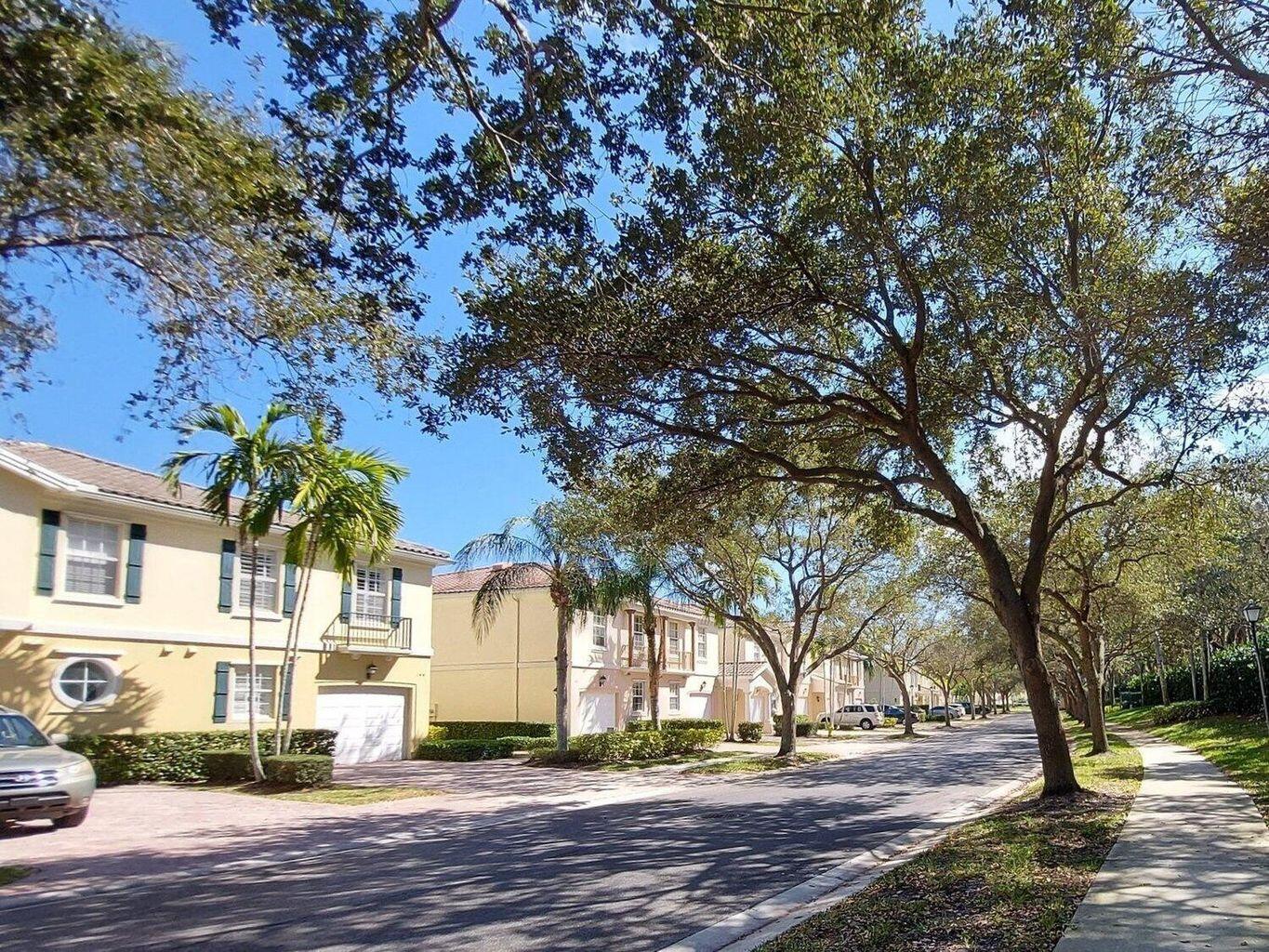 181 Santa Barbara, Palm Beach Gardens FL 33410