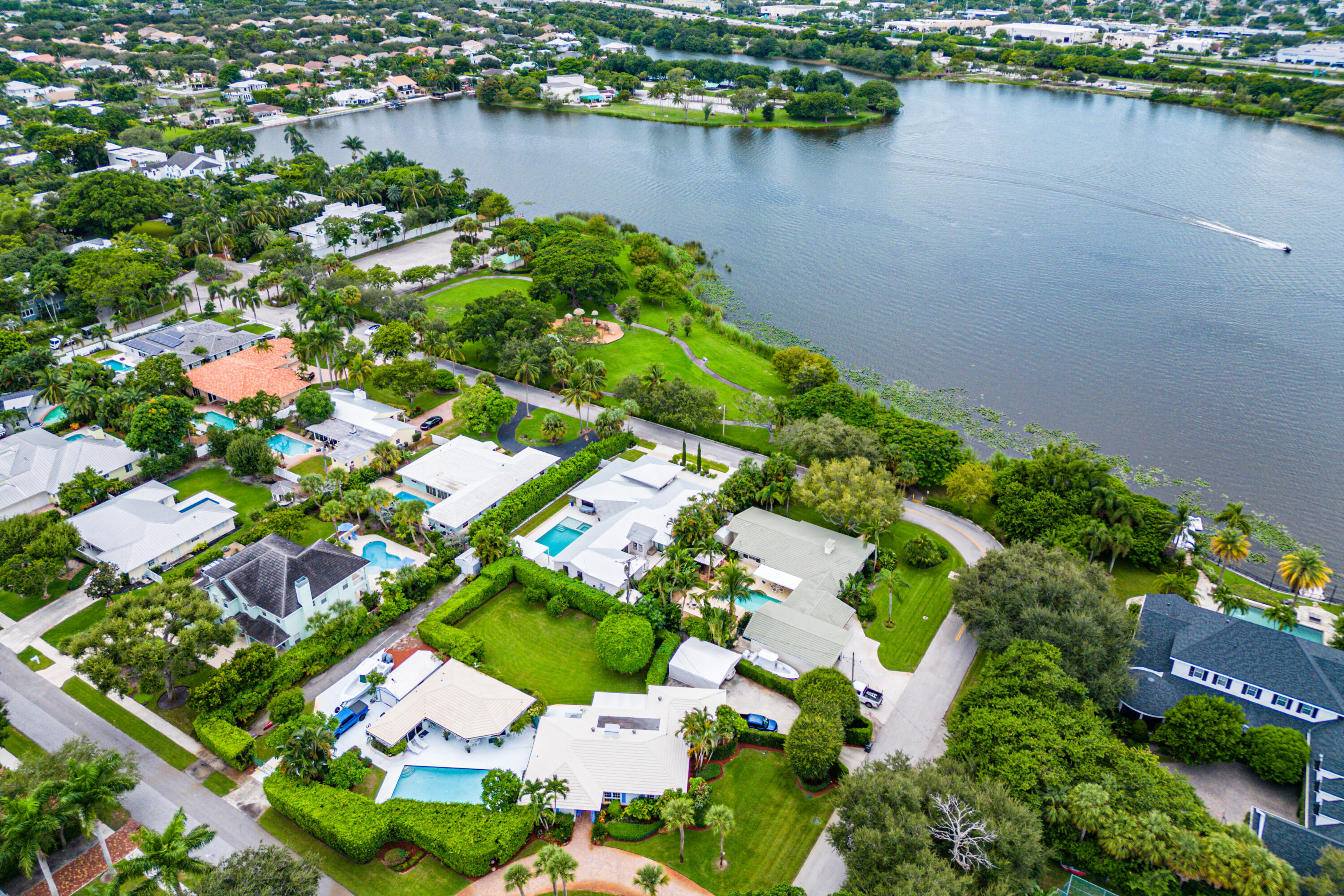1117 Lake, Delray Beach FL 33444
