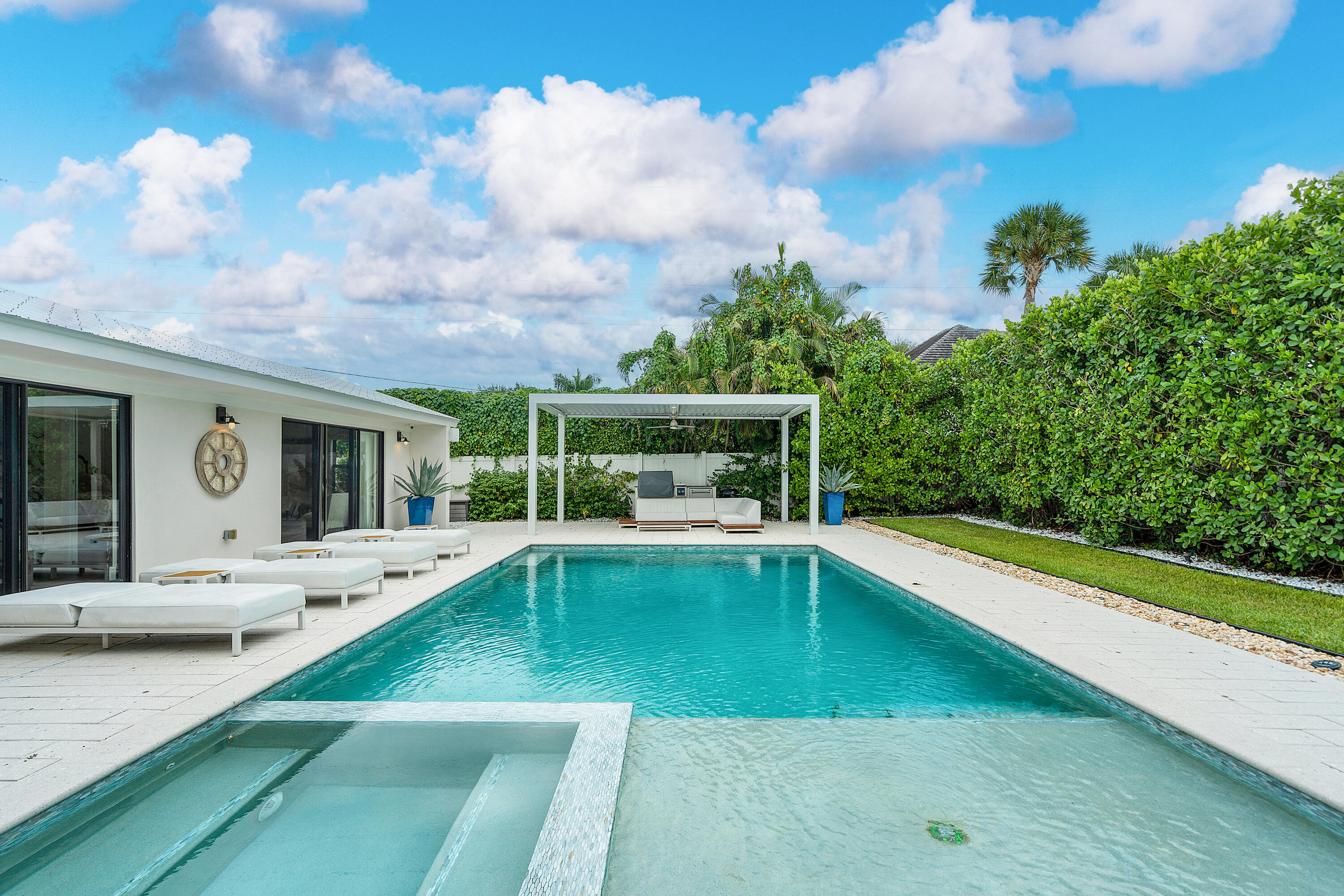 1117 Lake, Delray Beach FL 33444