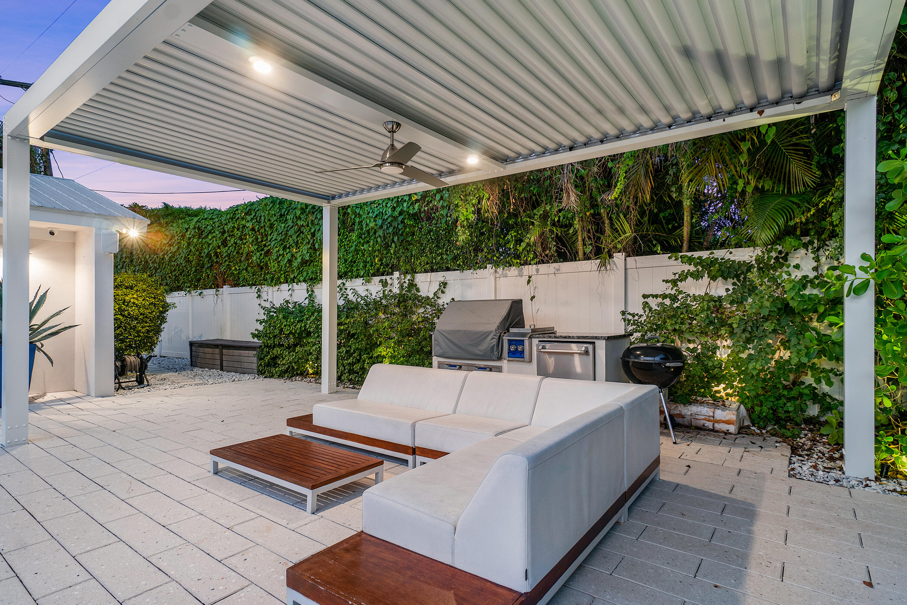 1117 Lake, Delray Beach FL 33444