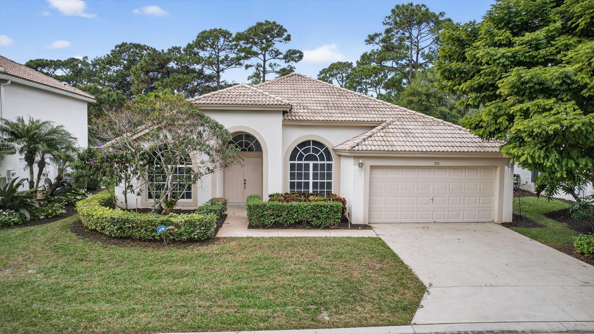 205 Bent Tree, Palm Beach Gardens FL 33418
