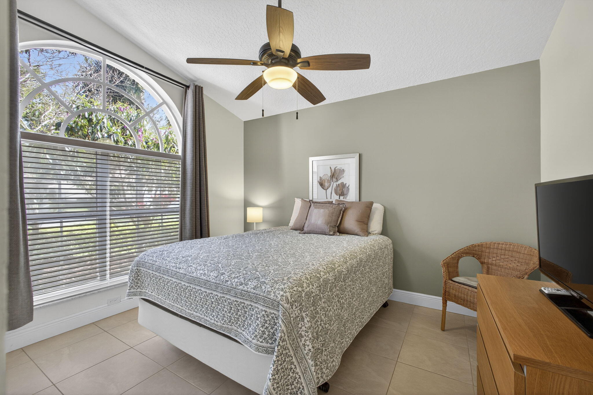 205 Bent Tree, Palm Beach Gardens FL 33418