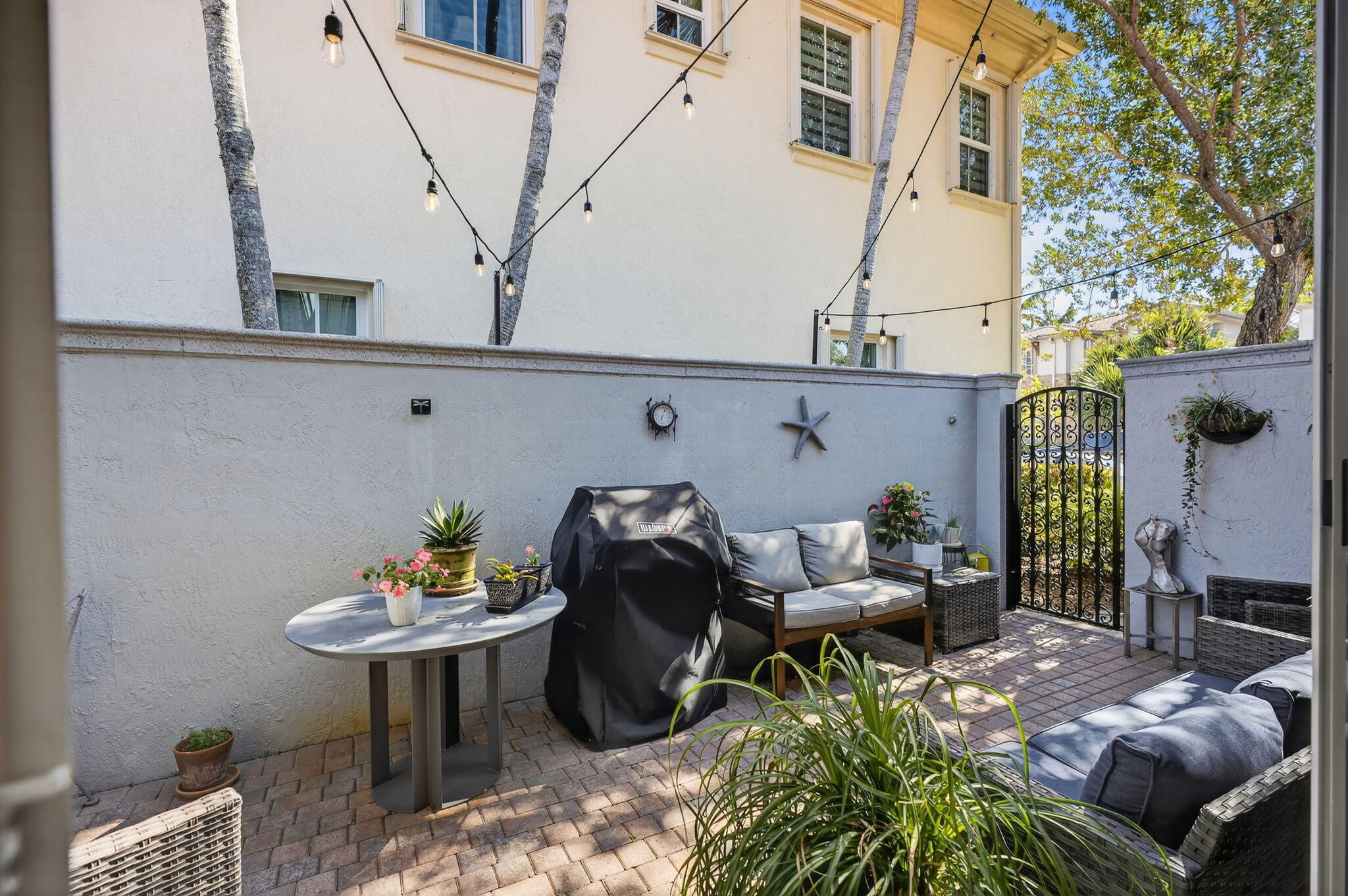 47 Stoney, Palm Beach Gardens FL 33410