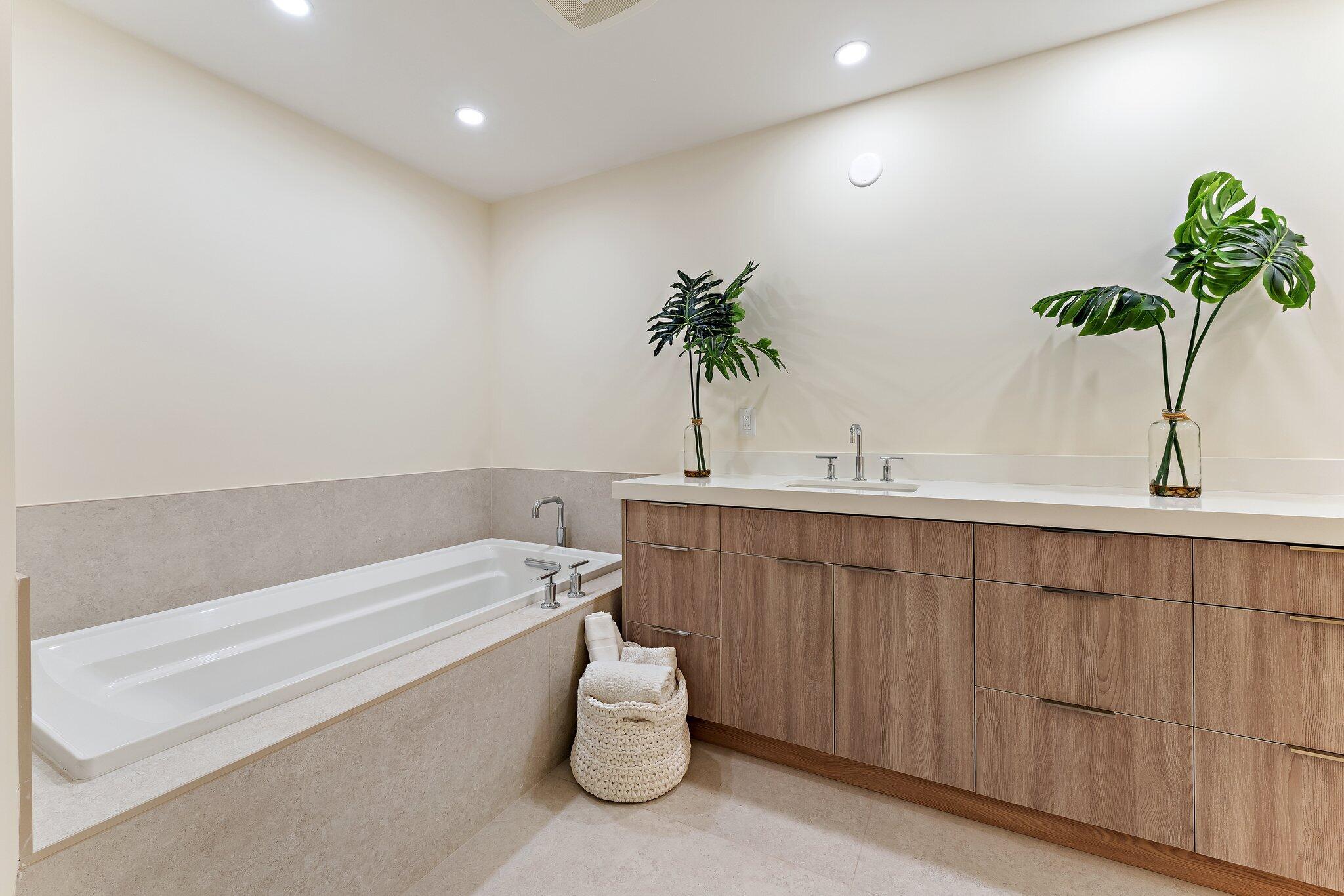 1 S Coastal #3030, Jupiter FL 33477