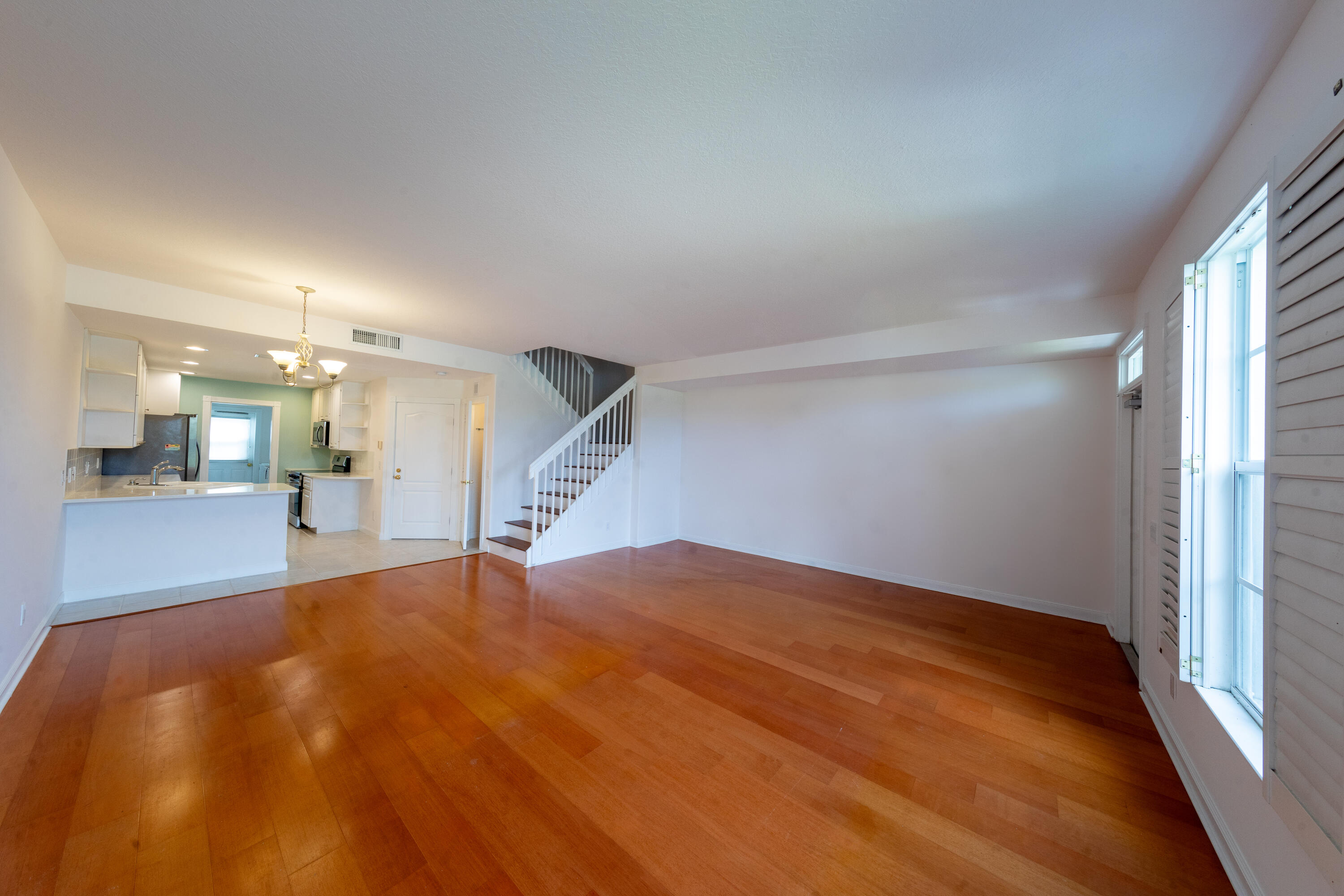 150 Wentworth, Jupiter FL 33458