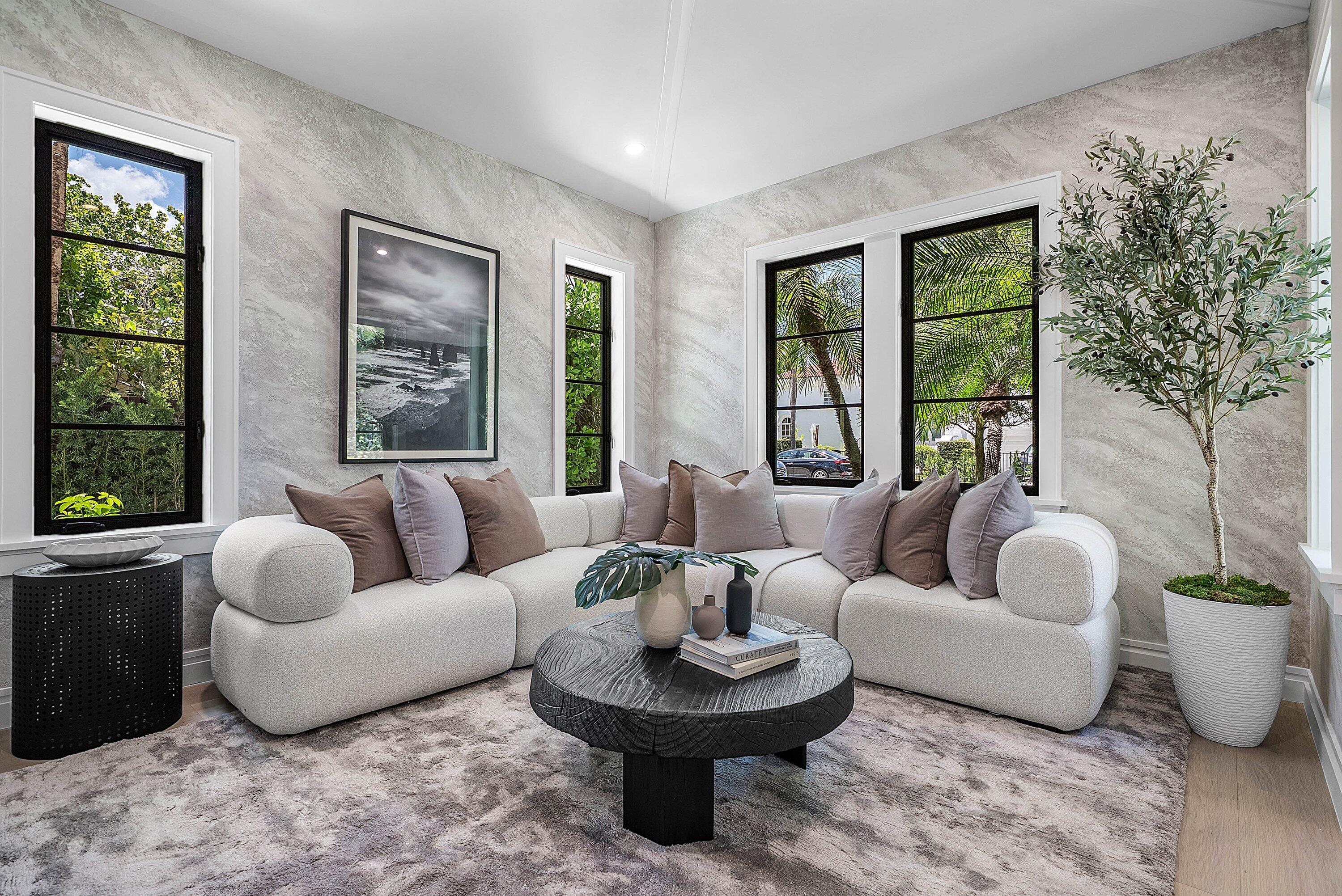 230 Pershing, West Palm Beach FL 33401