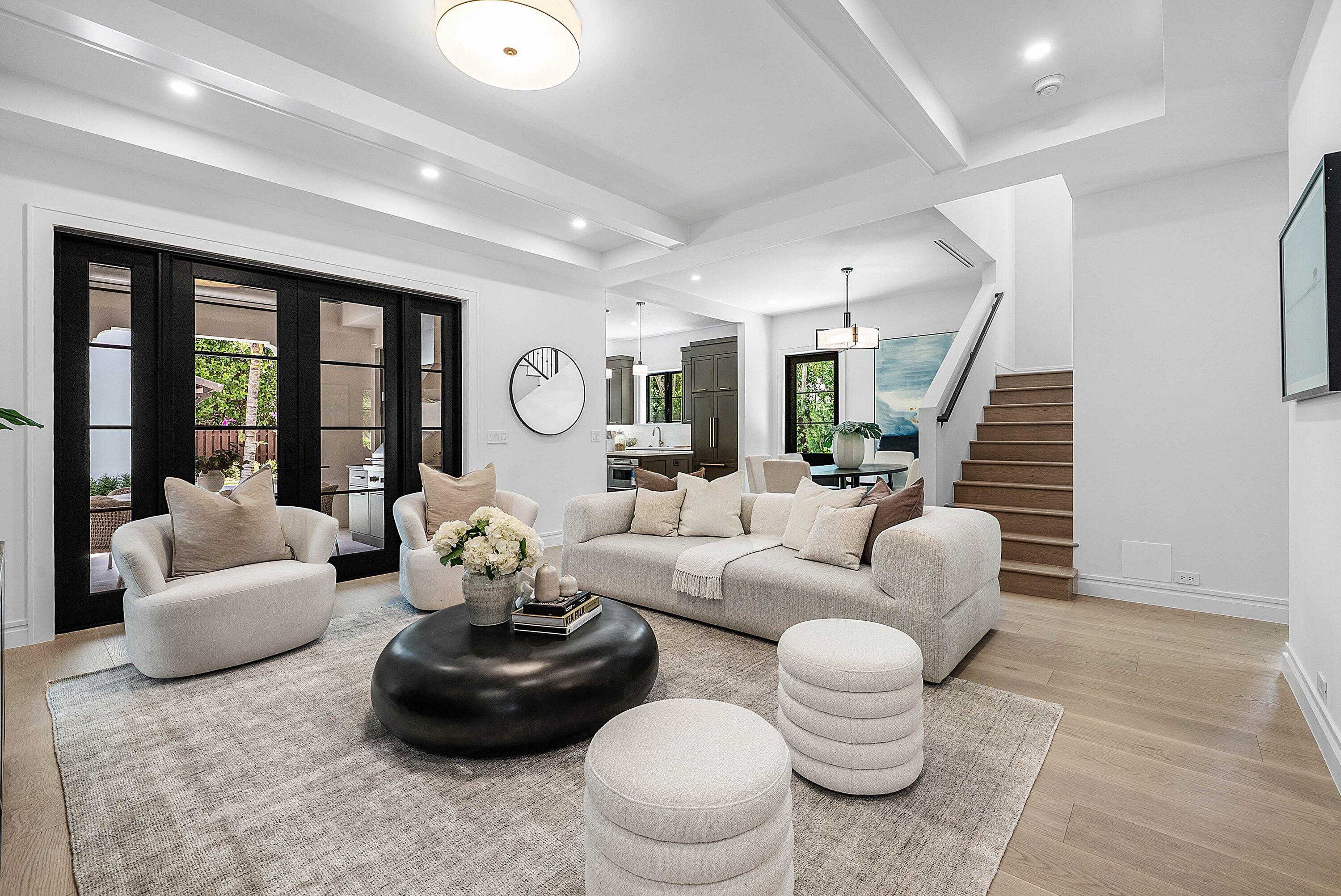 230 Pershing, West Palm Beach FL 33401